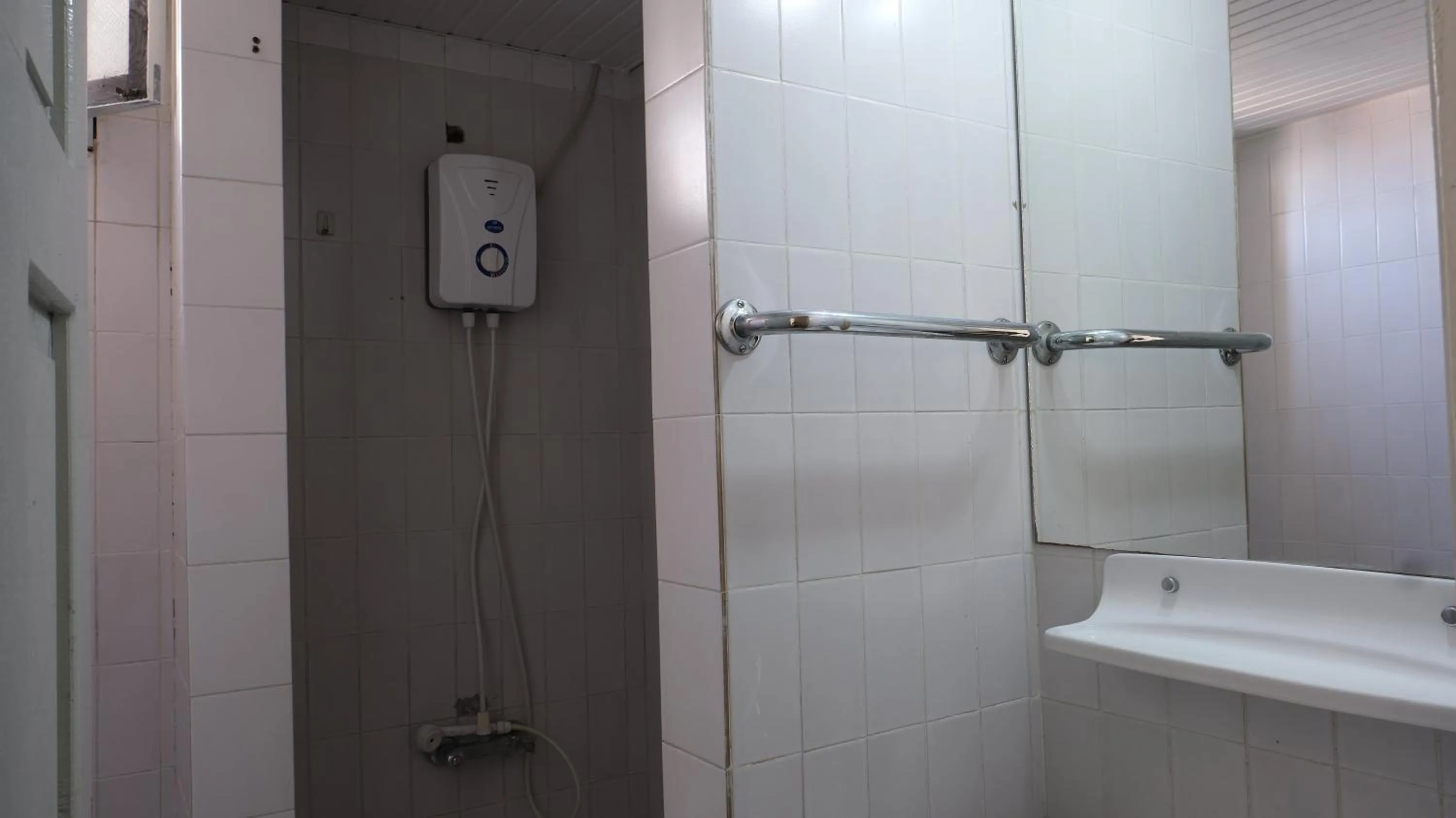 Bathroom in Hisar Otel