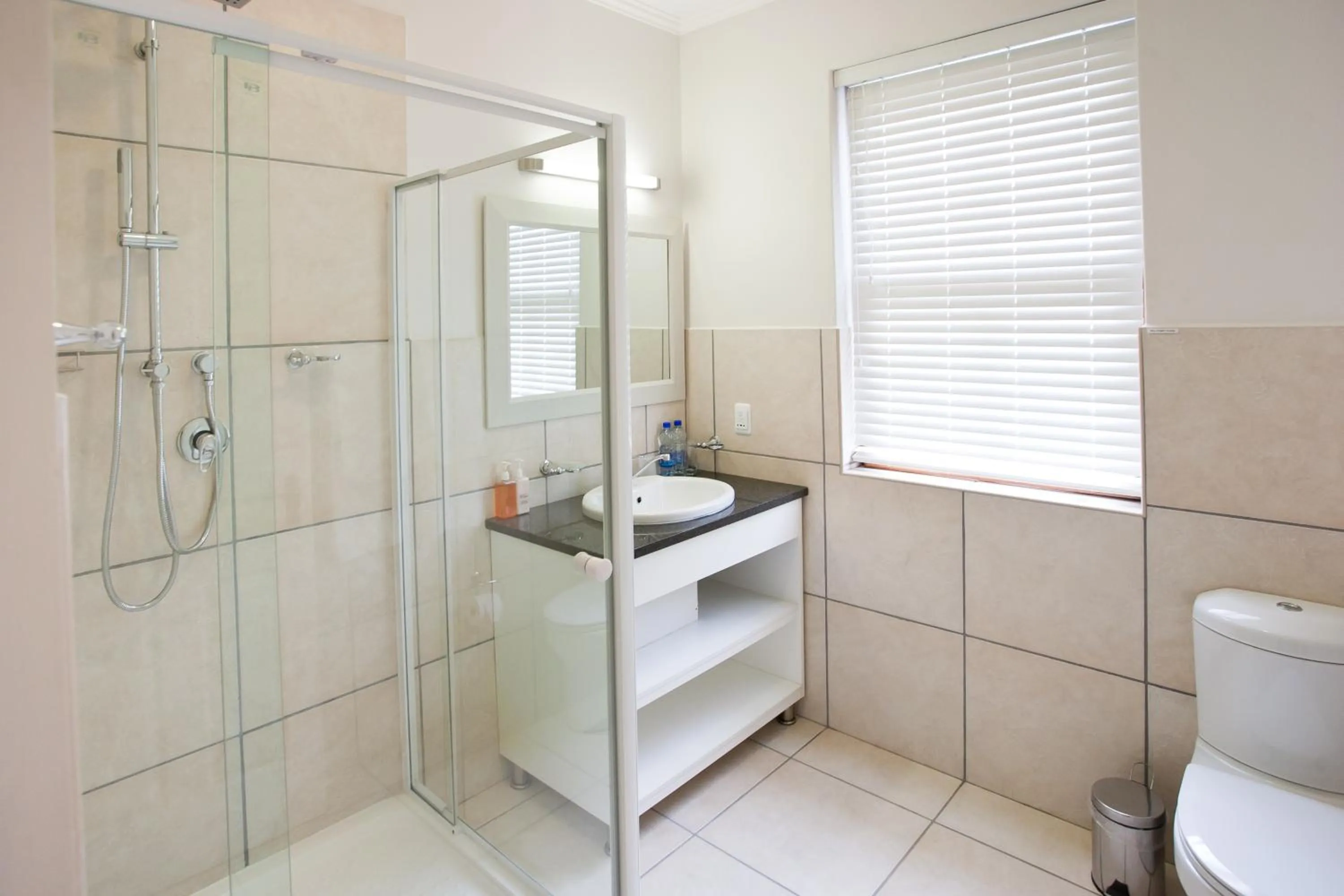 Bathroom in The Queen Of Calitzdorp