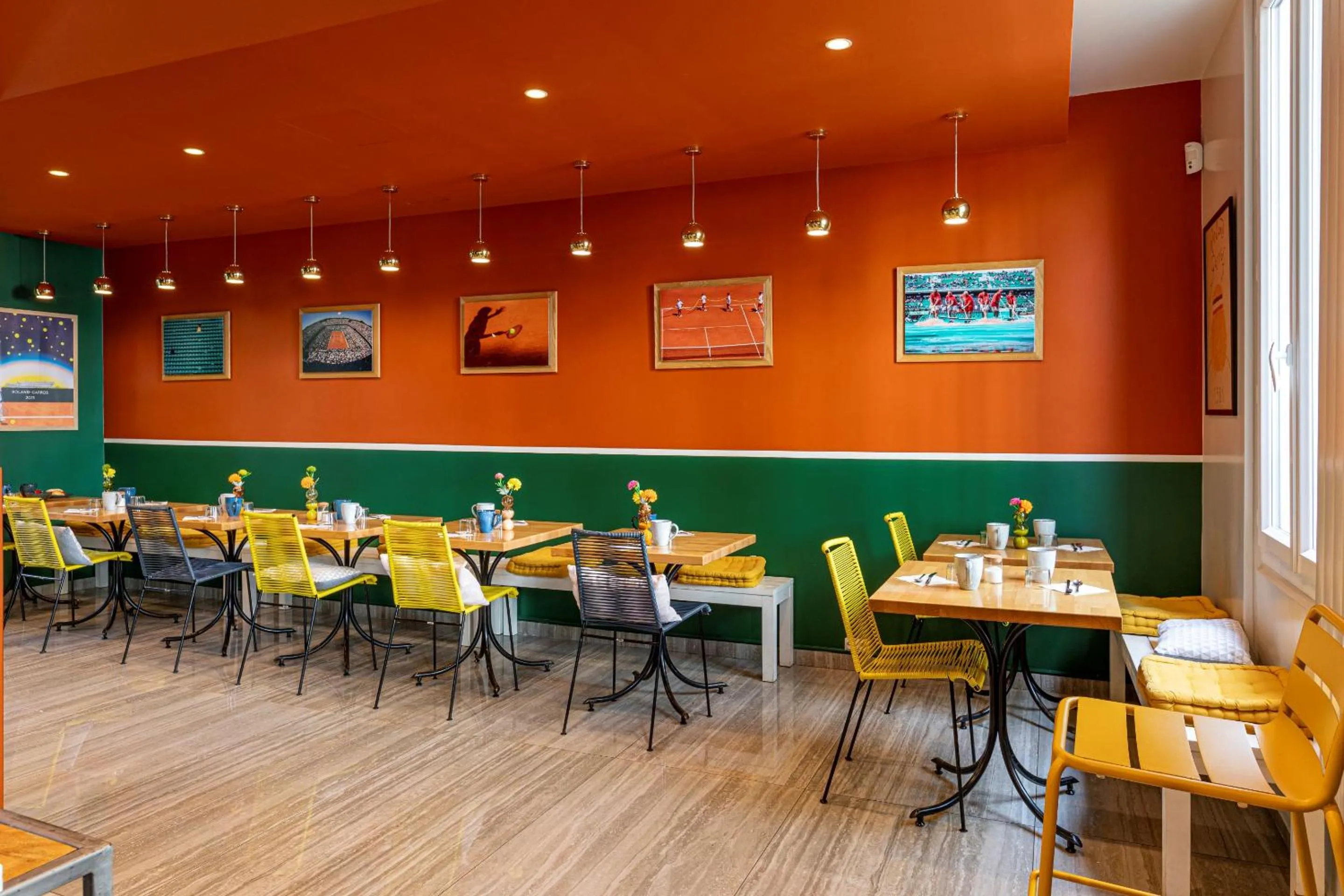 Lobby or reception in Hotel Olympic Paris Boulogne by Patrick Hayat