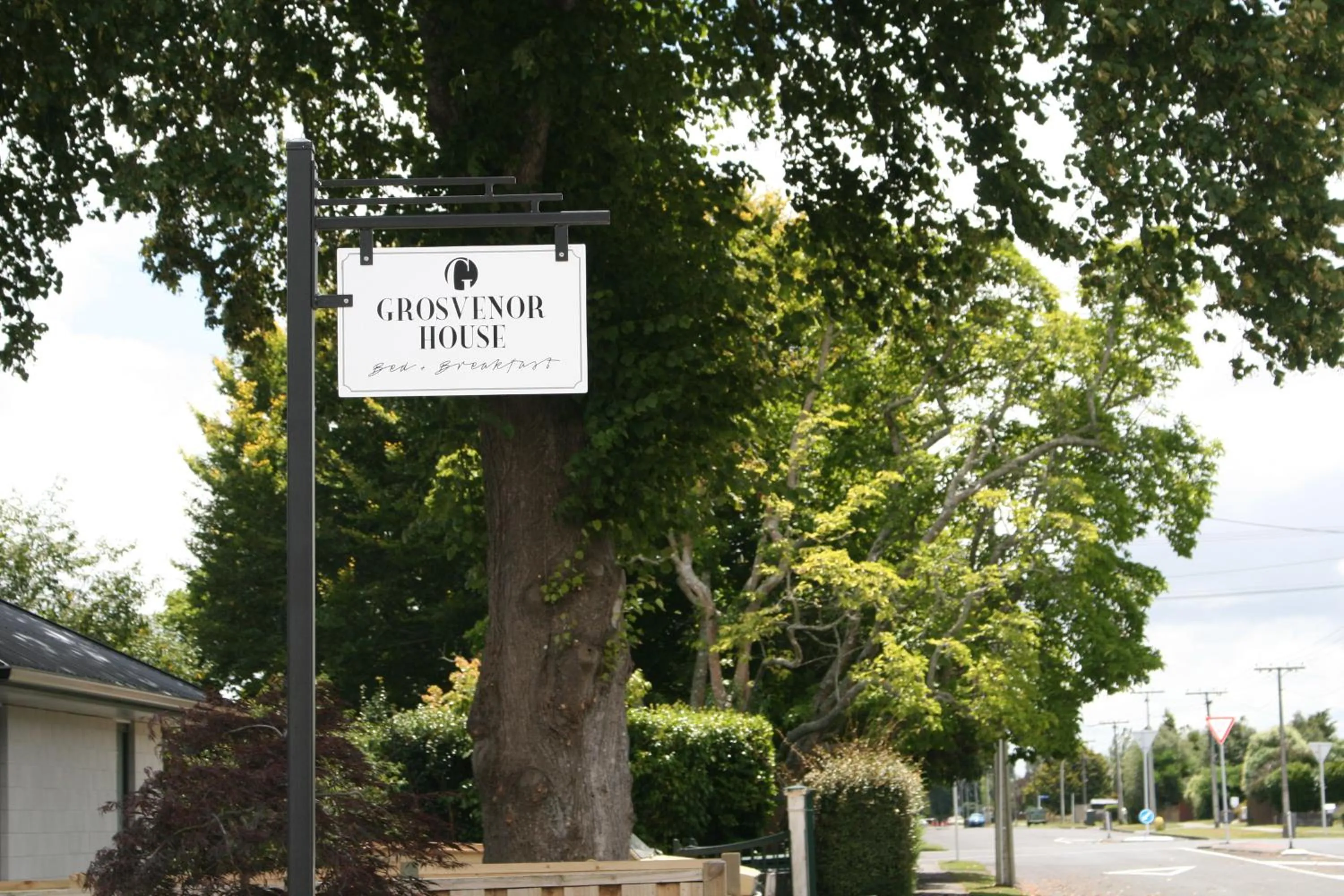 Property logo or sign in Grosvenor House B&B