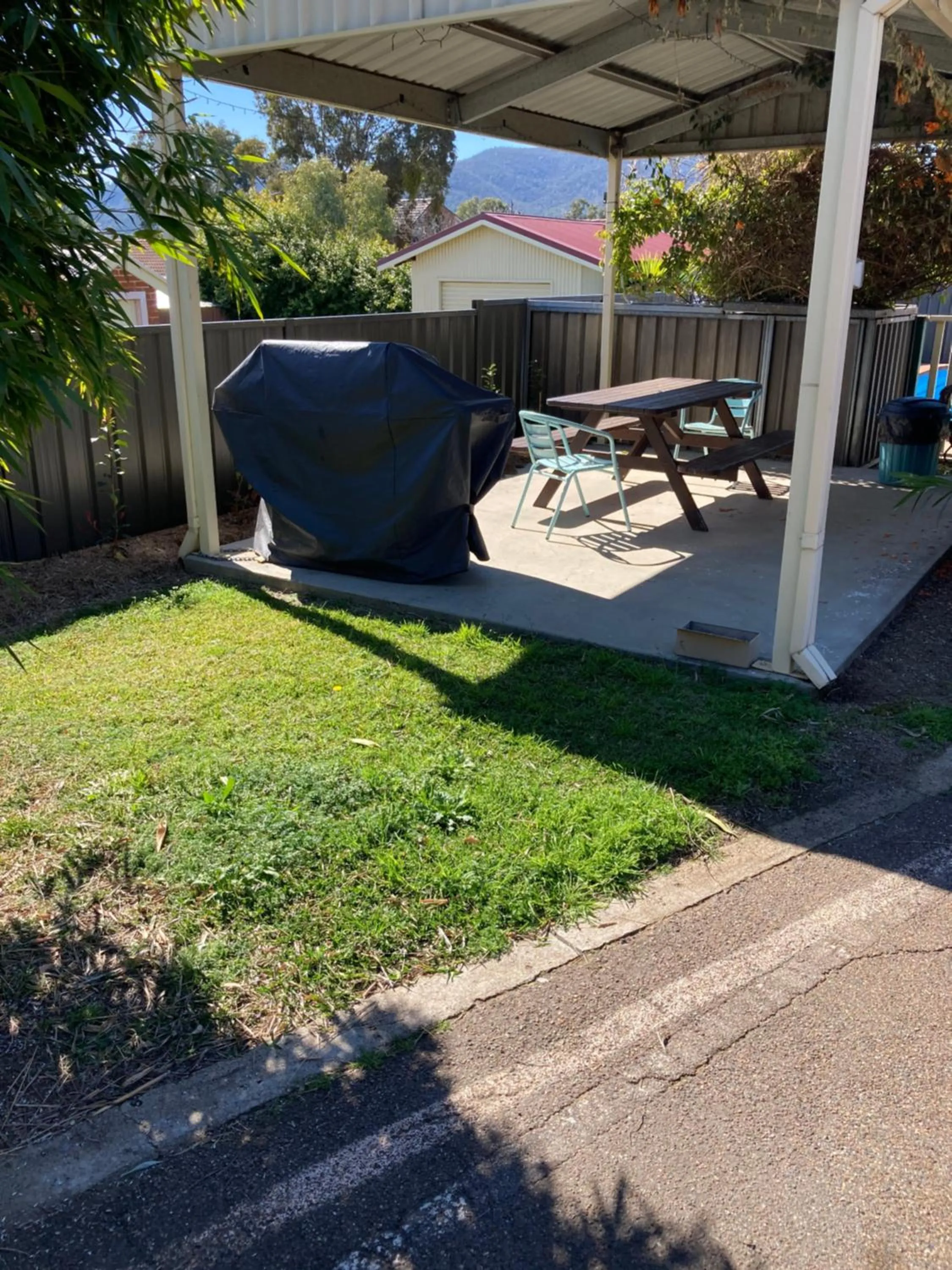 Golden Grain Motor Inn