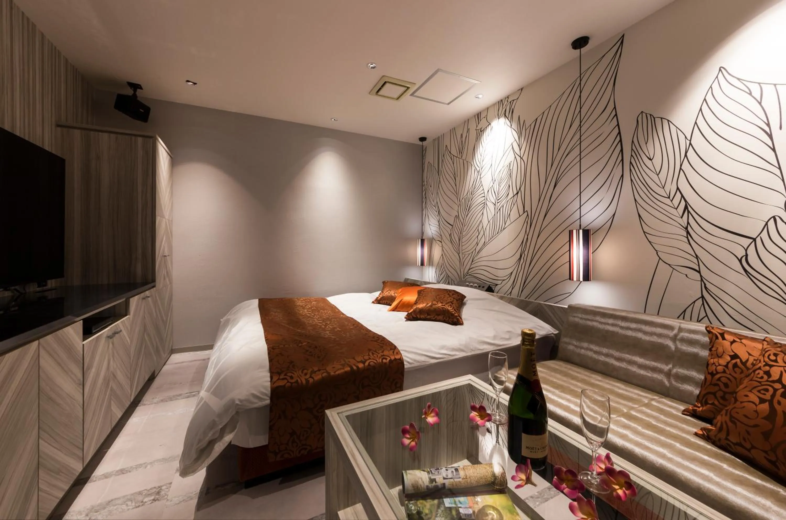 Bed in HOTEL FINE - INTO THE PREMlUM -