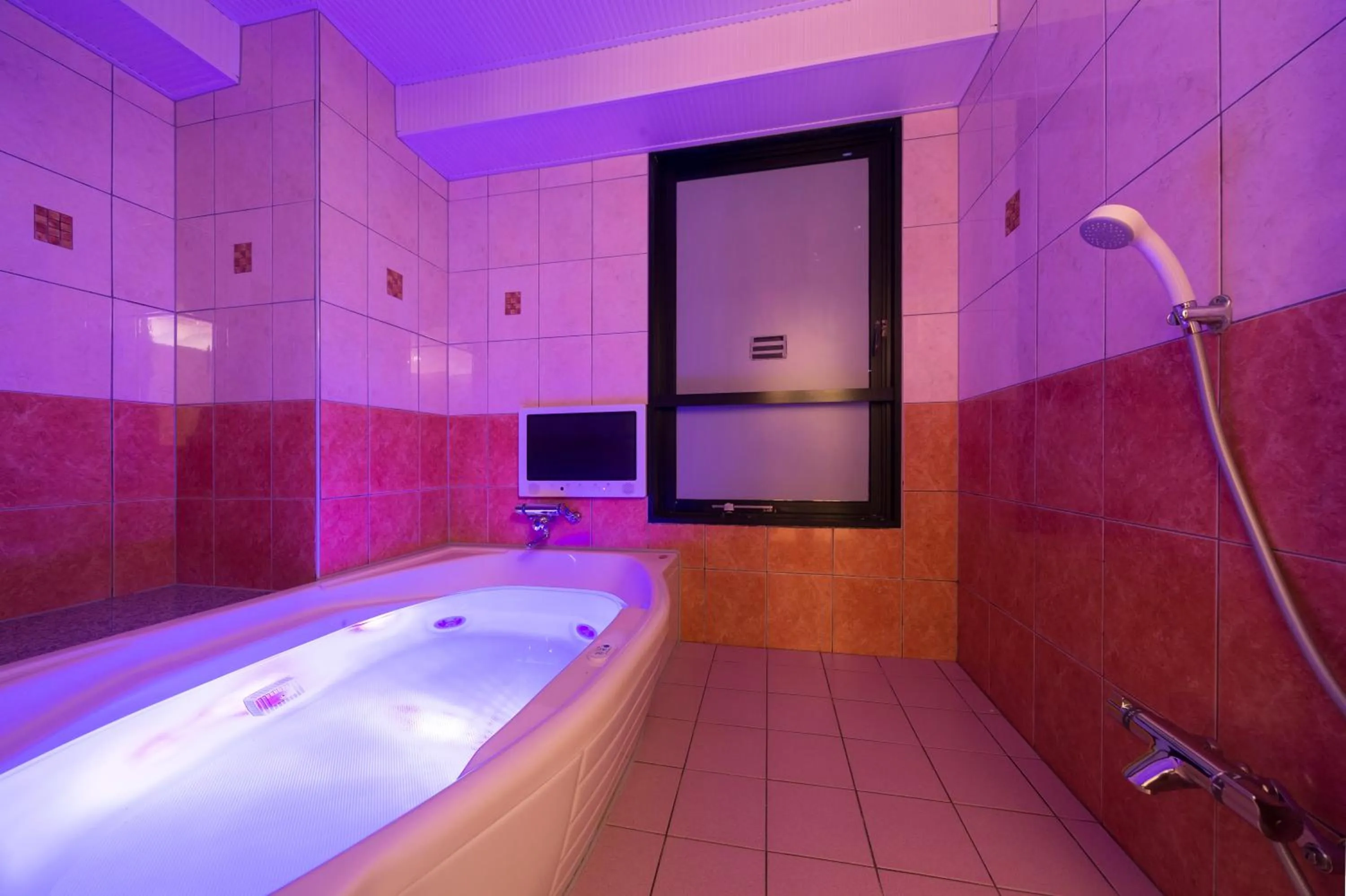 Bath in HOTEL FINE - INTO THE PREMlUM -