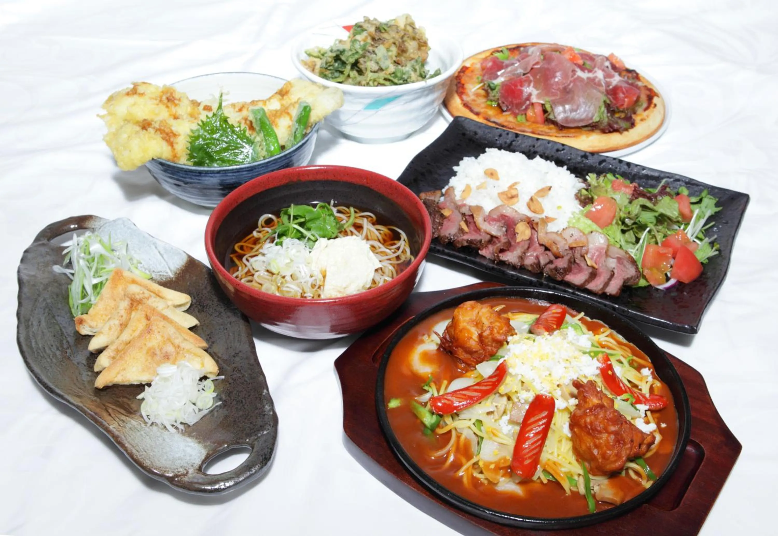 Food in HOTEL FINE - INTO THE PREMlUM -