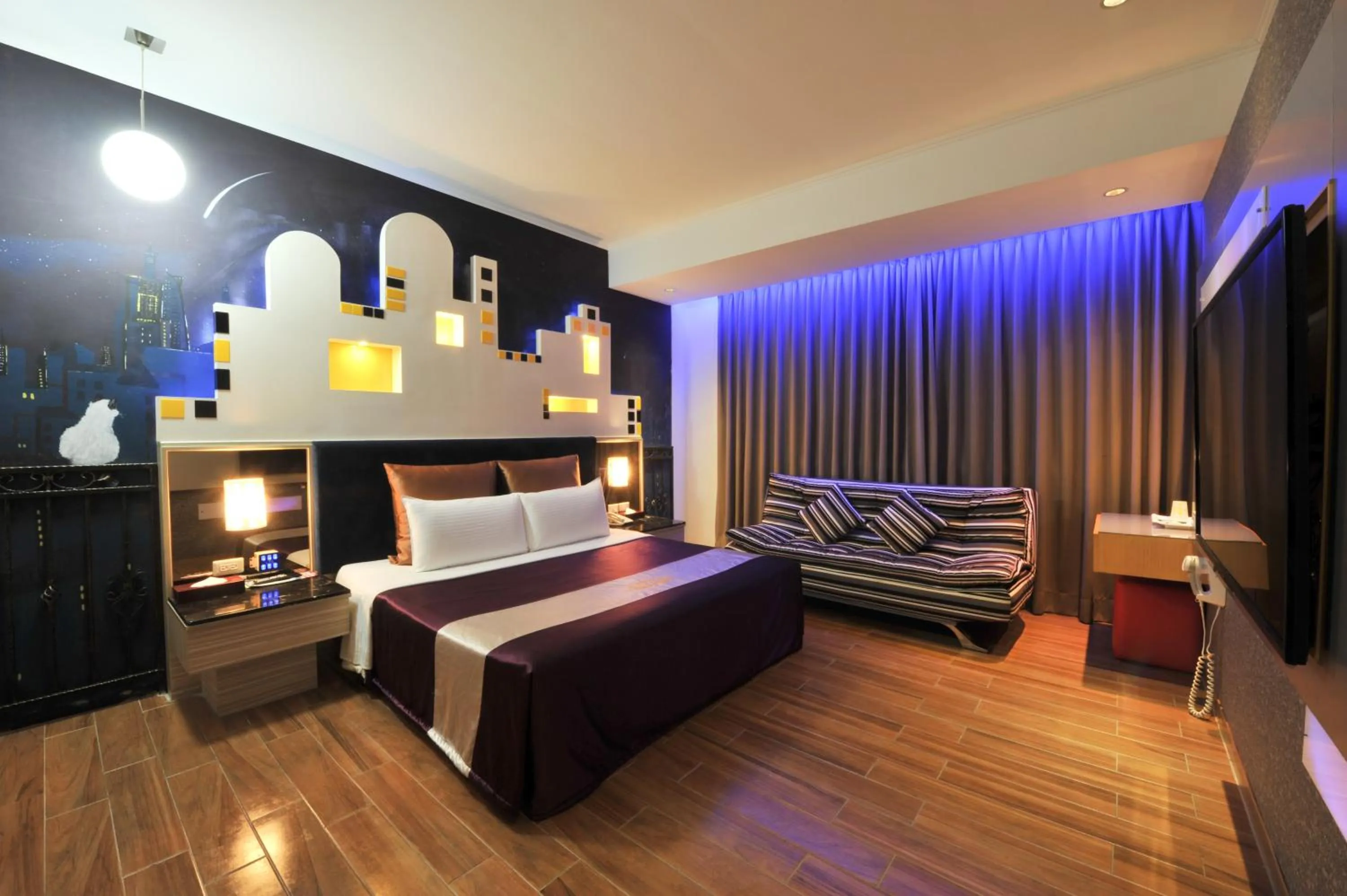 Photo of the whole room, Bed in ZJ Motel