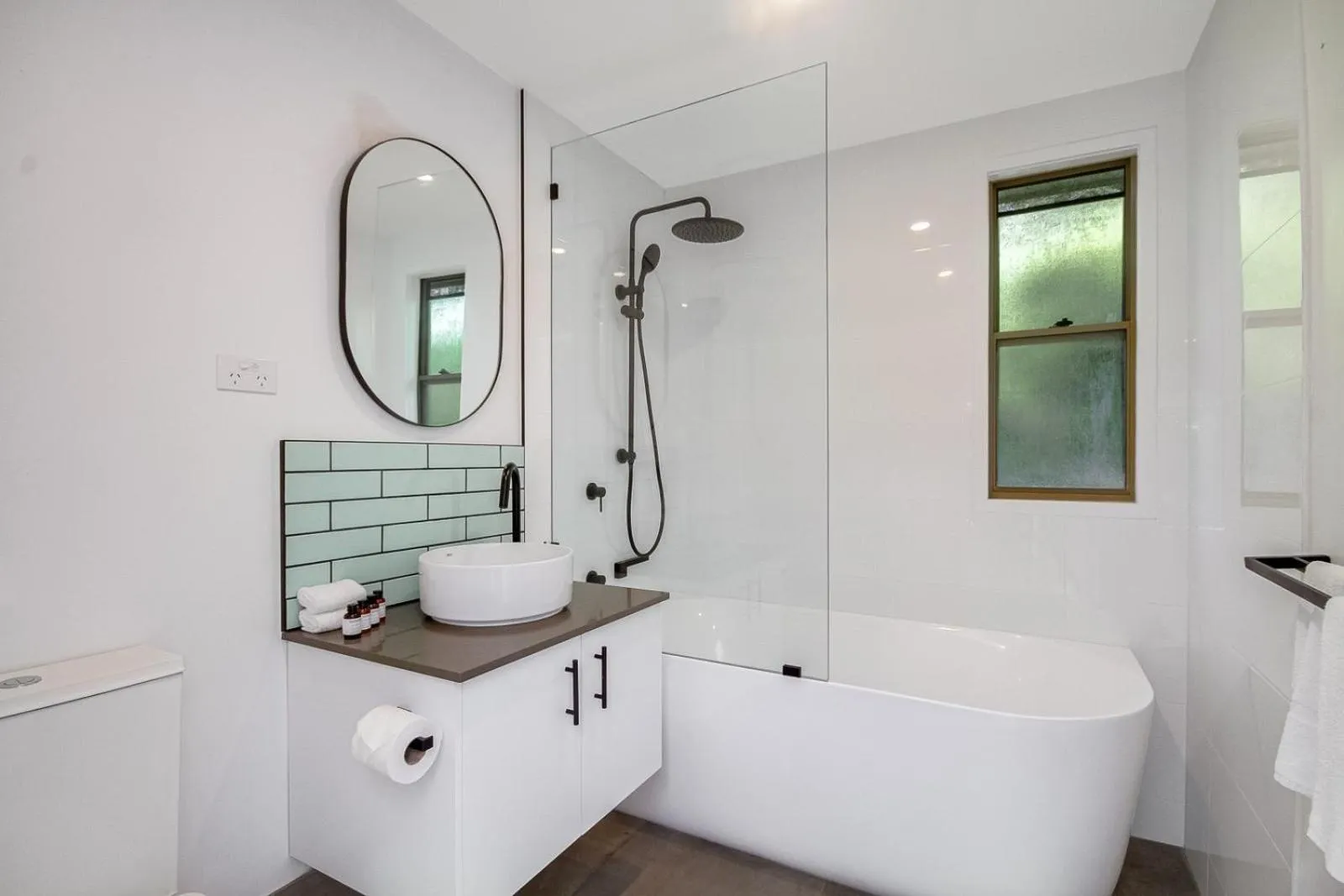 Bathroom in Ingenia Holidays Byron Bay