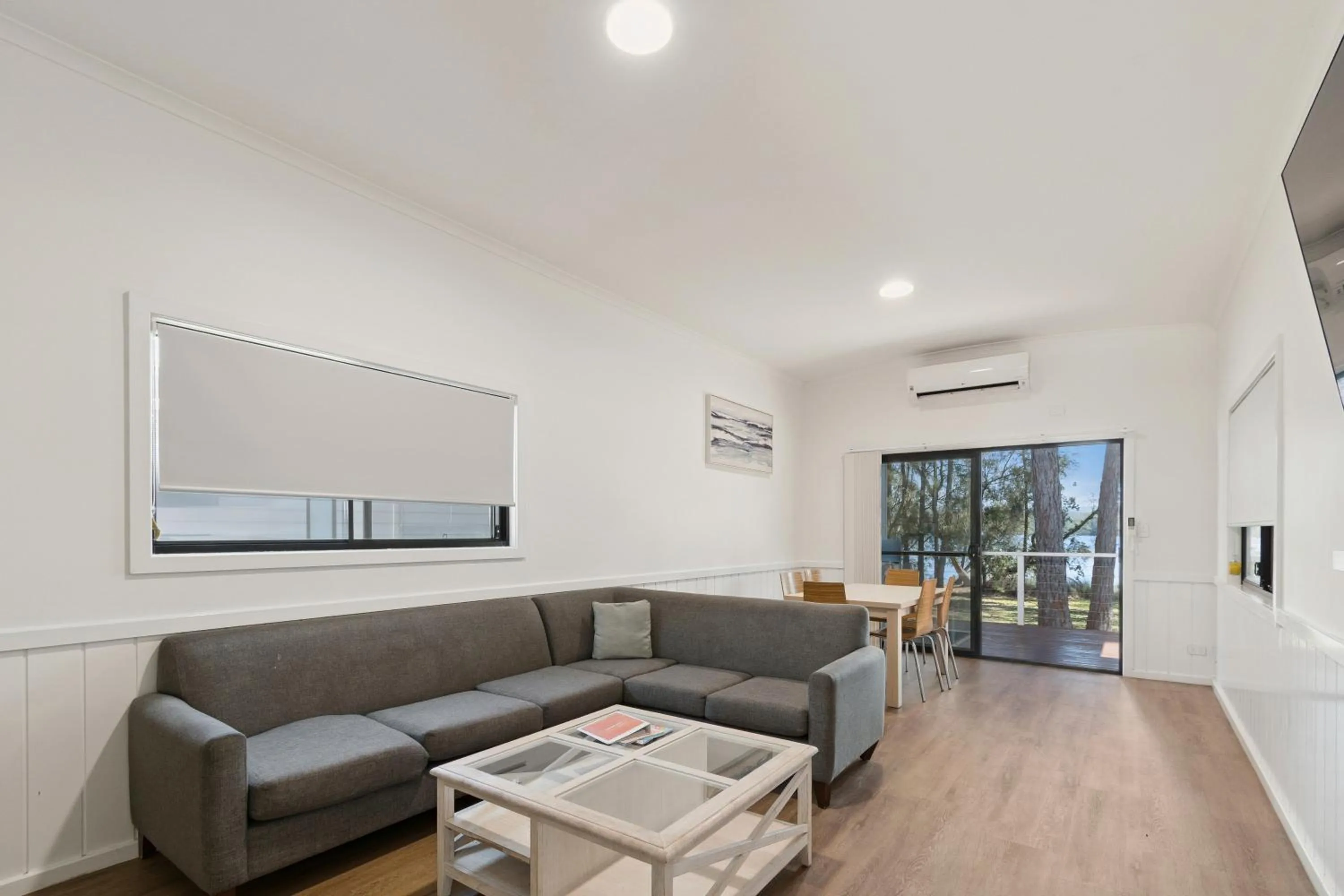 Living room in Ingenia Holidays Lake Conjola