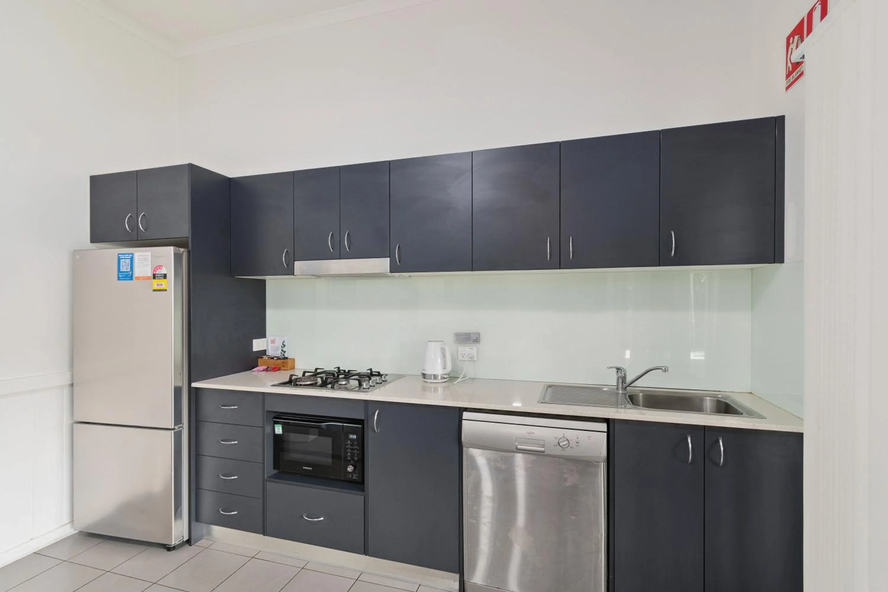 kitchen in Ingenia Holidays Lake Conjola