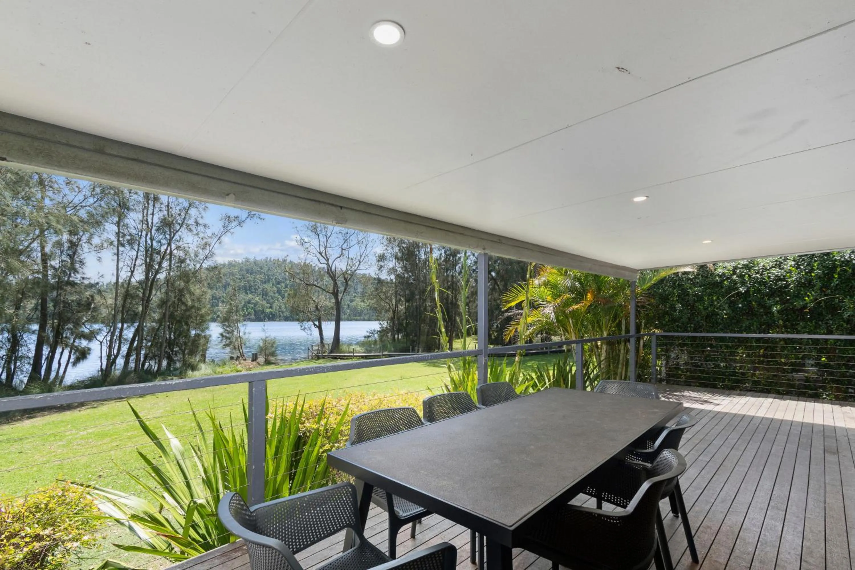 Balcony/Terrace in Ingenia Holidays Lake Conjola