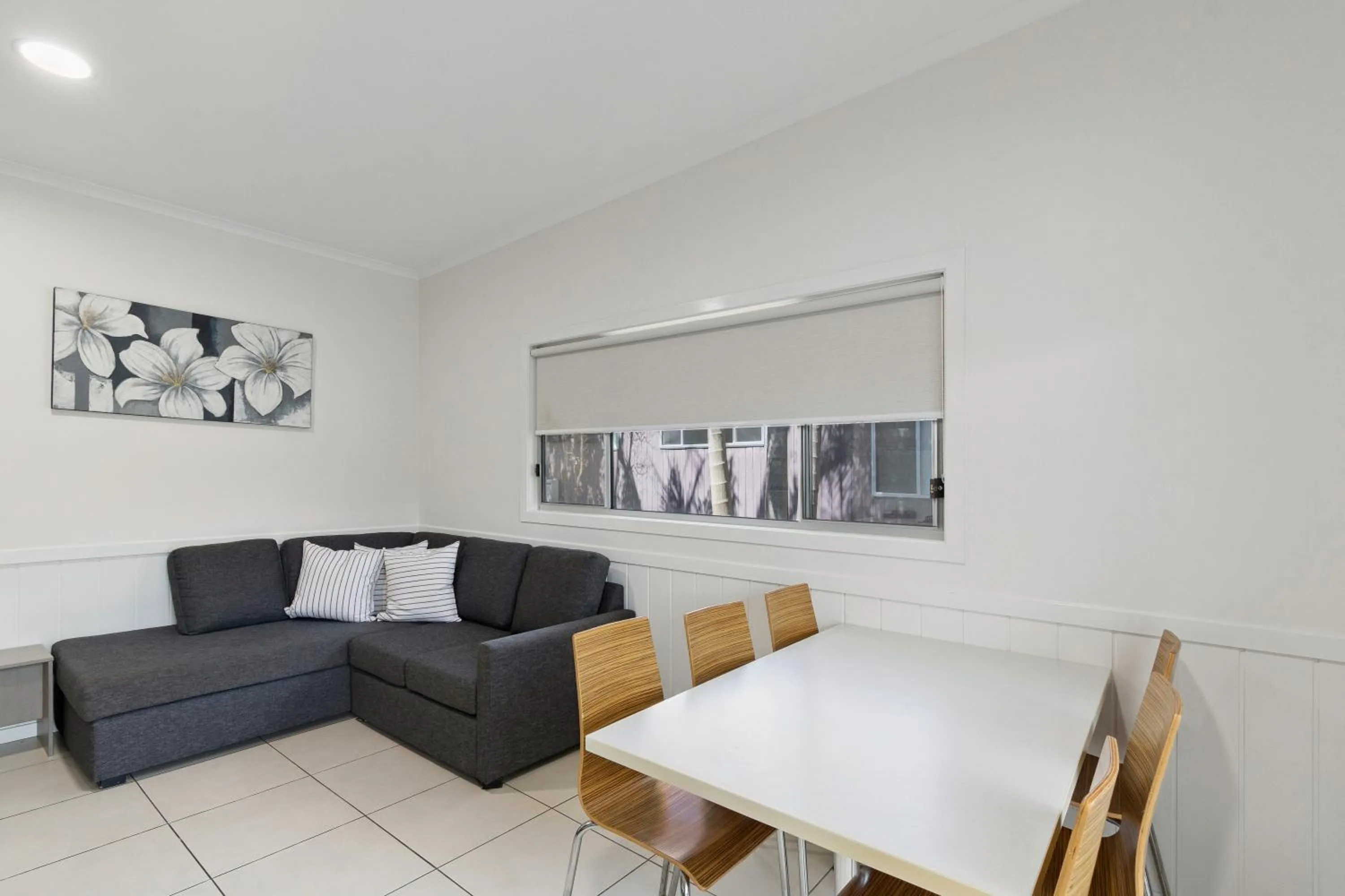 Living room in Ingenia Holidays Lake Conjola