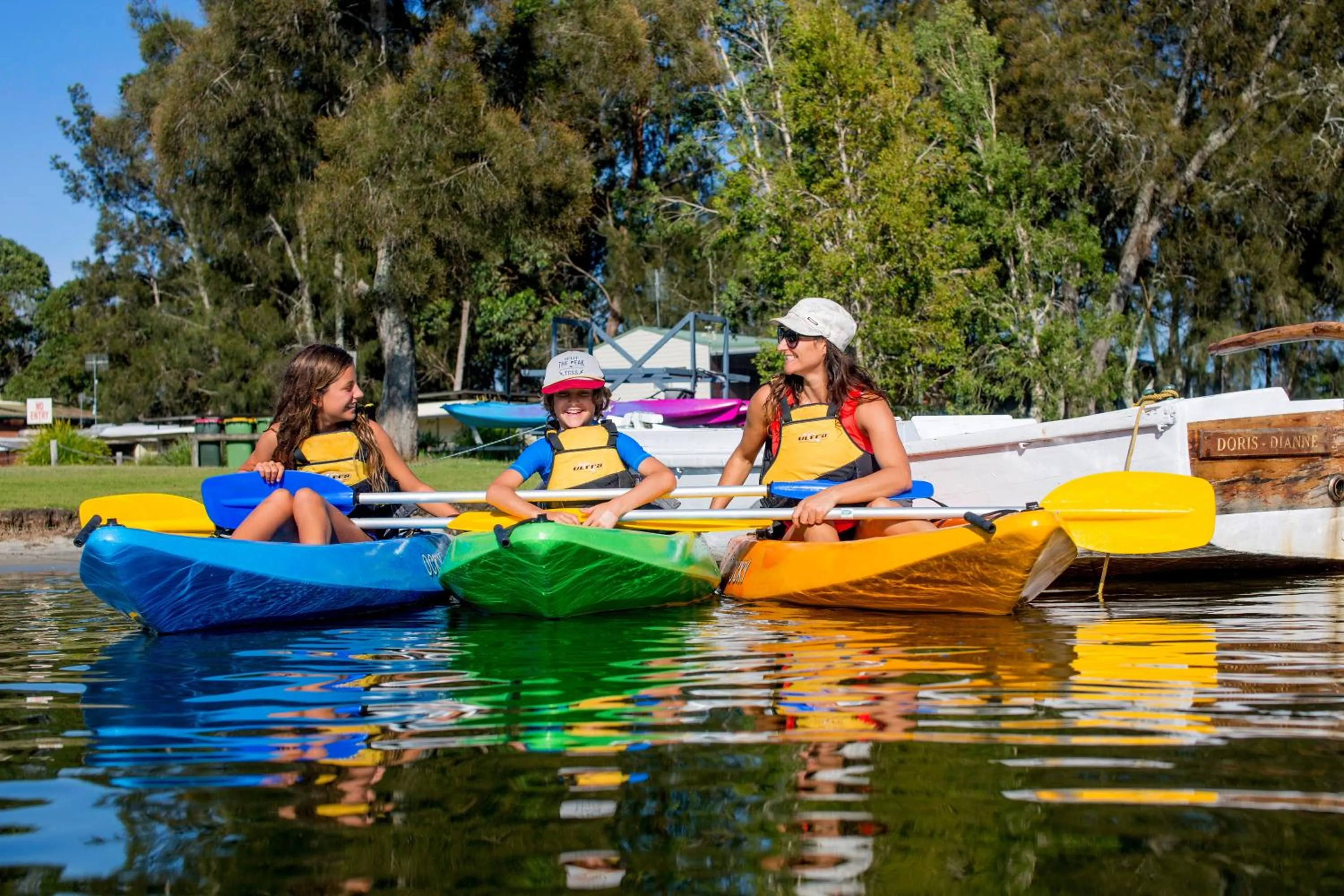 Canoeing in Ingenia Holidays Lake Conjola