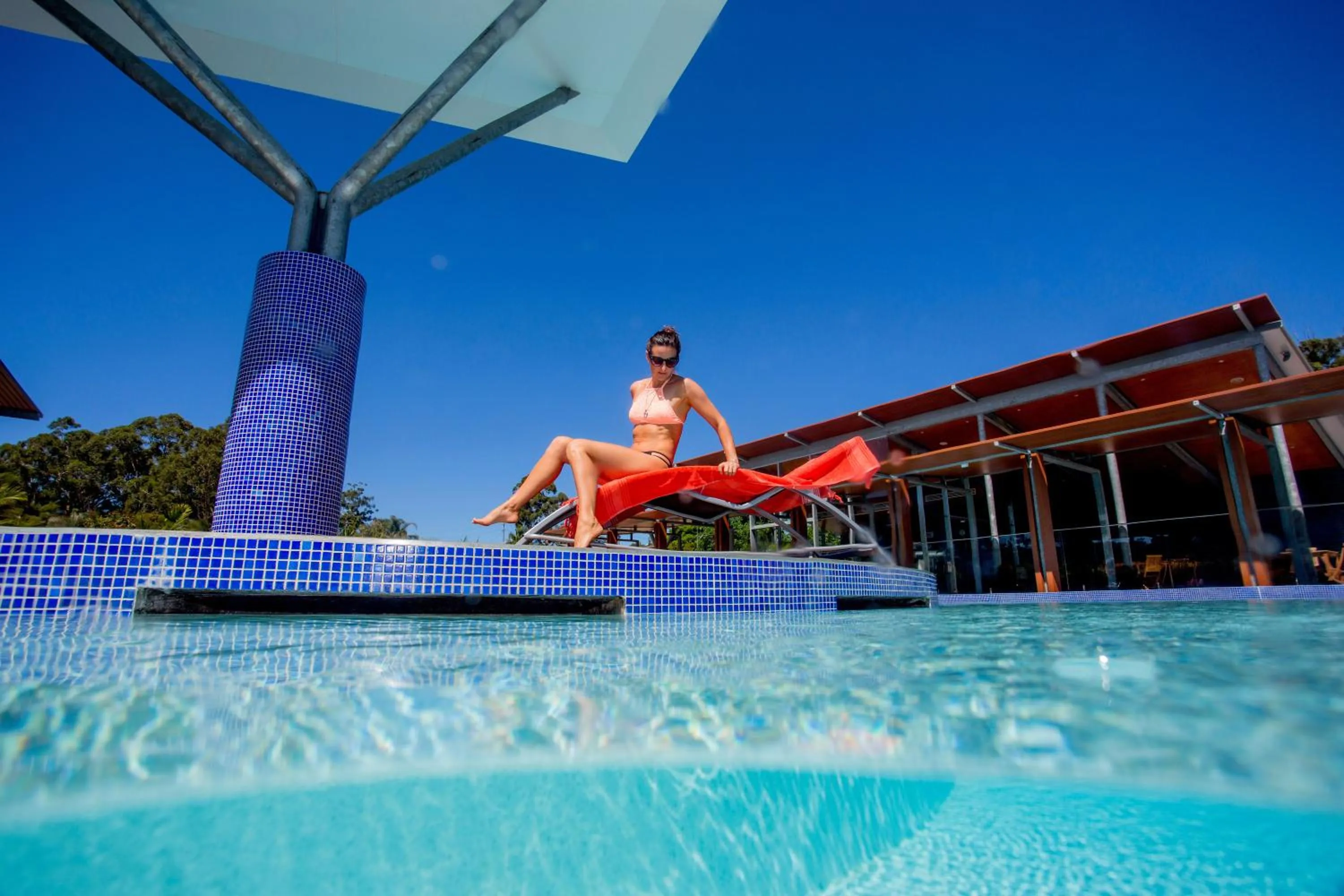 Swimming pool in Ingenia Holidays Lake Conjola