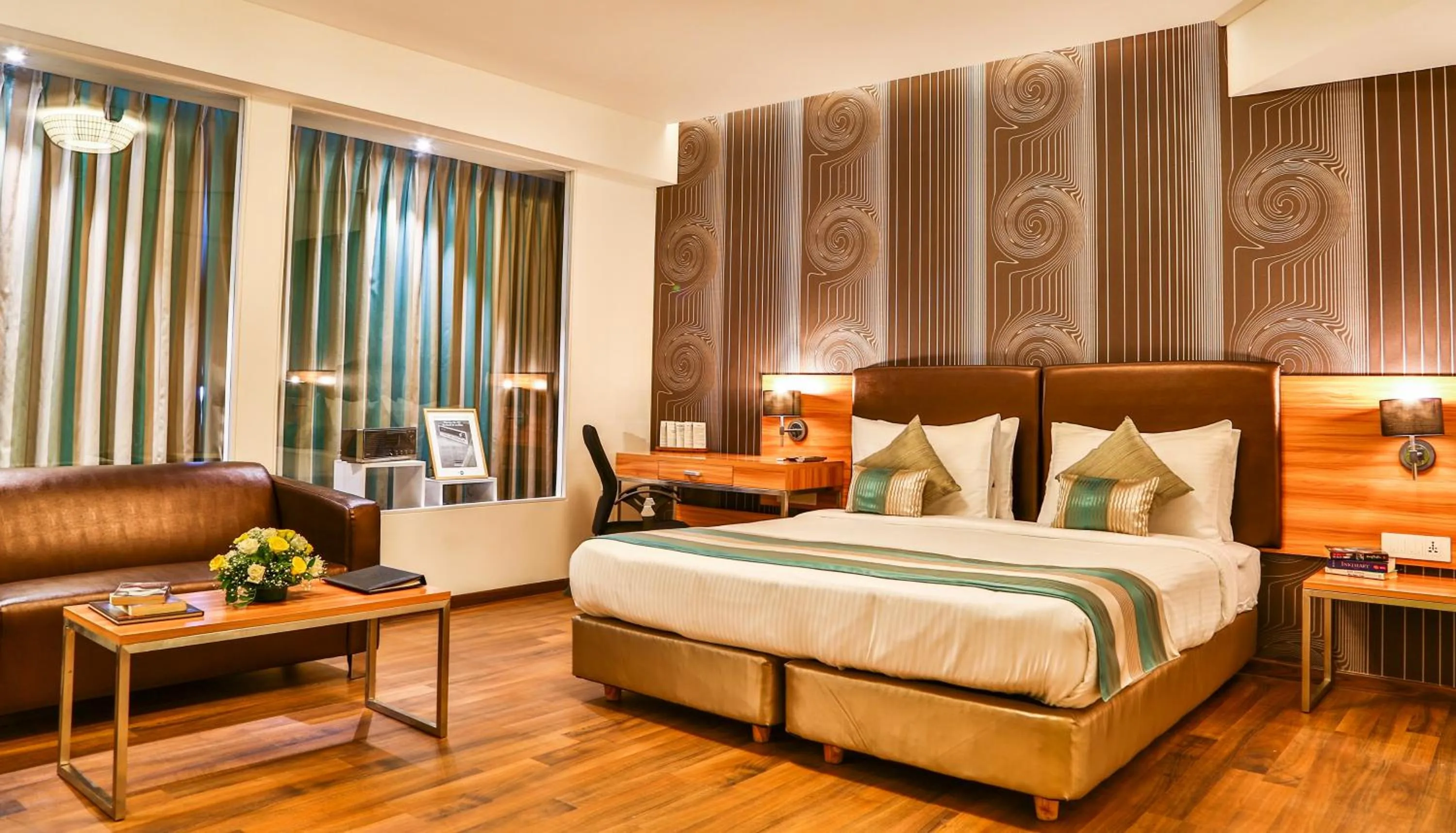 Photo of the whole room, Bed in T24 Residency Mumbai International Airport Hotel