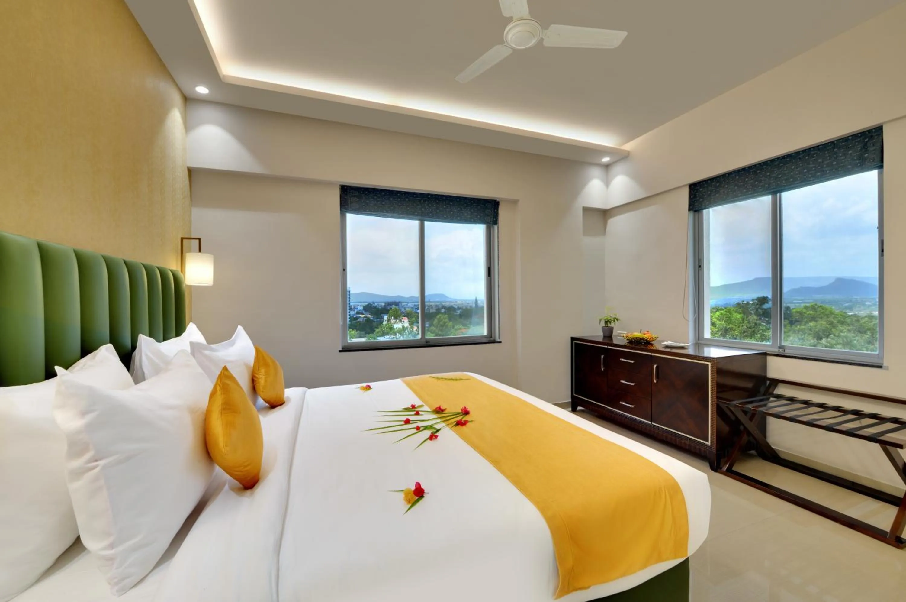 Bedroom, Bed in The Fern Residency, Vadgaon - Talegaon, Pune