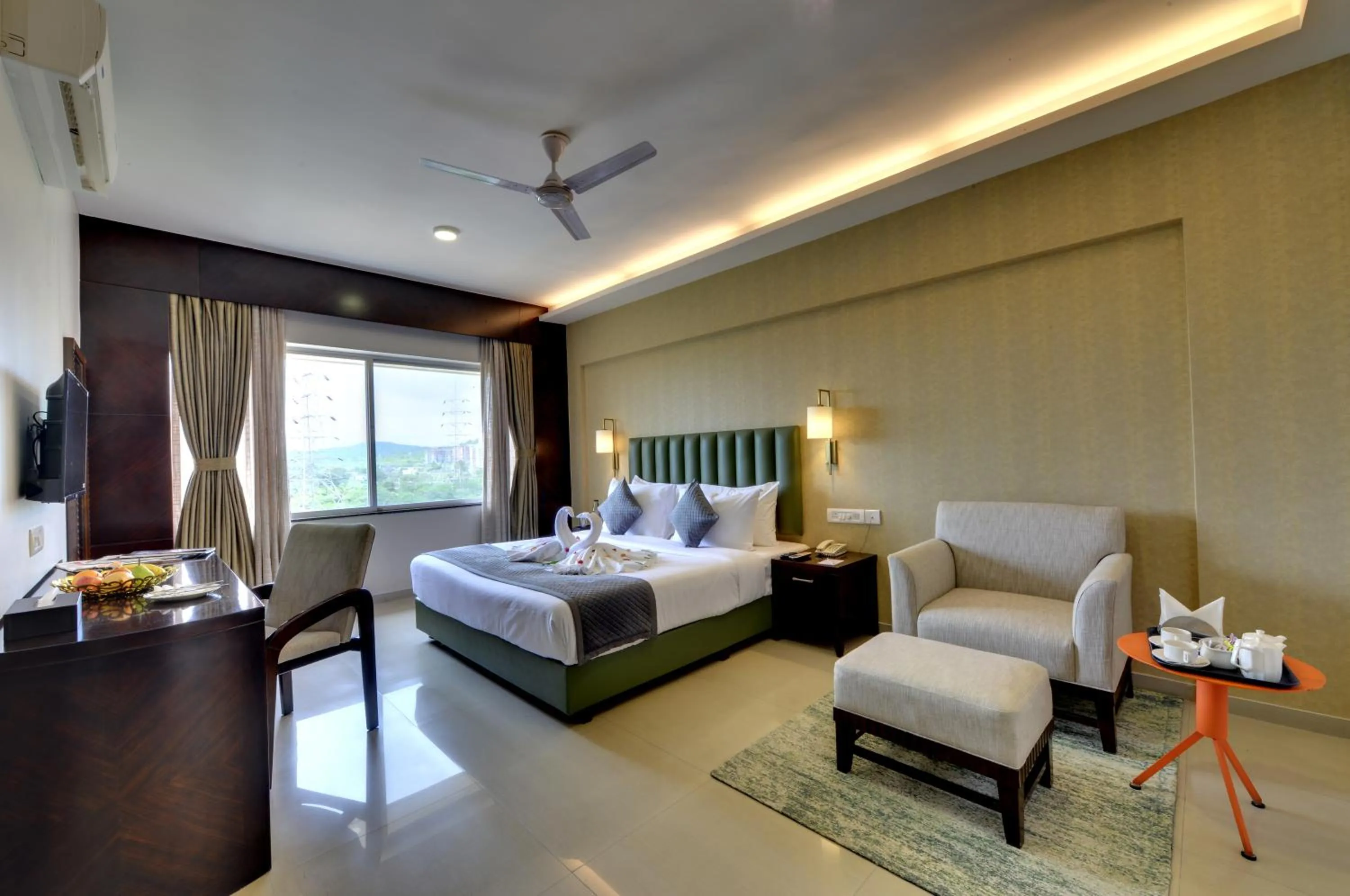 Bedroom, Bed in The Fern Residency, Vadgaon - Talegaon, Pune