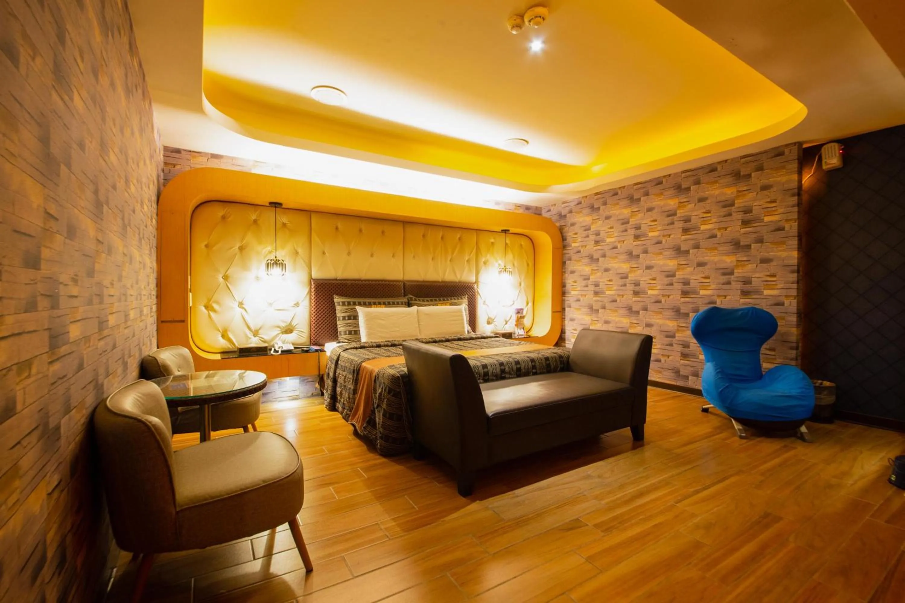 Bedroom, Bed in Wsb Motel-Rende