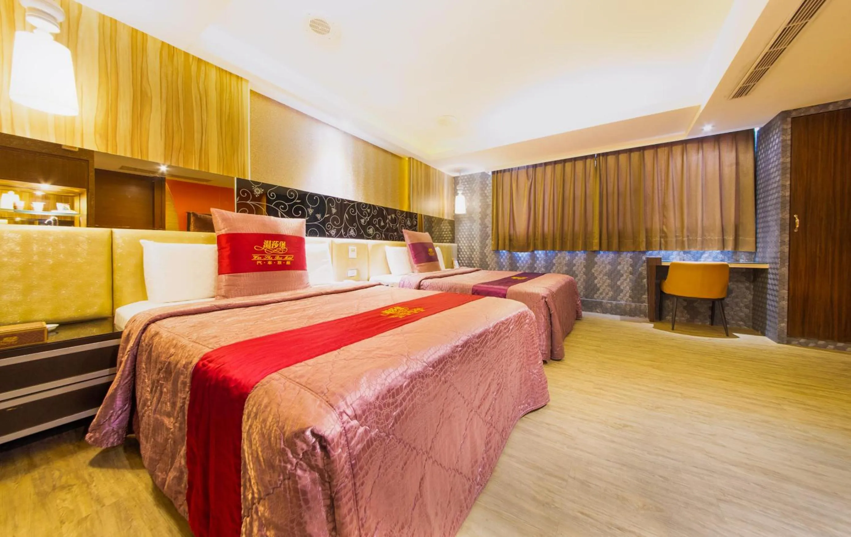 Bedroom, Bed in Wsb Motel-Rende