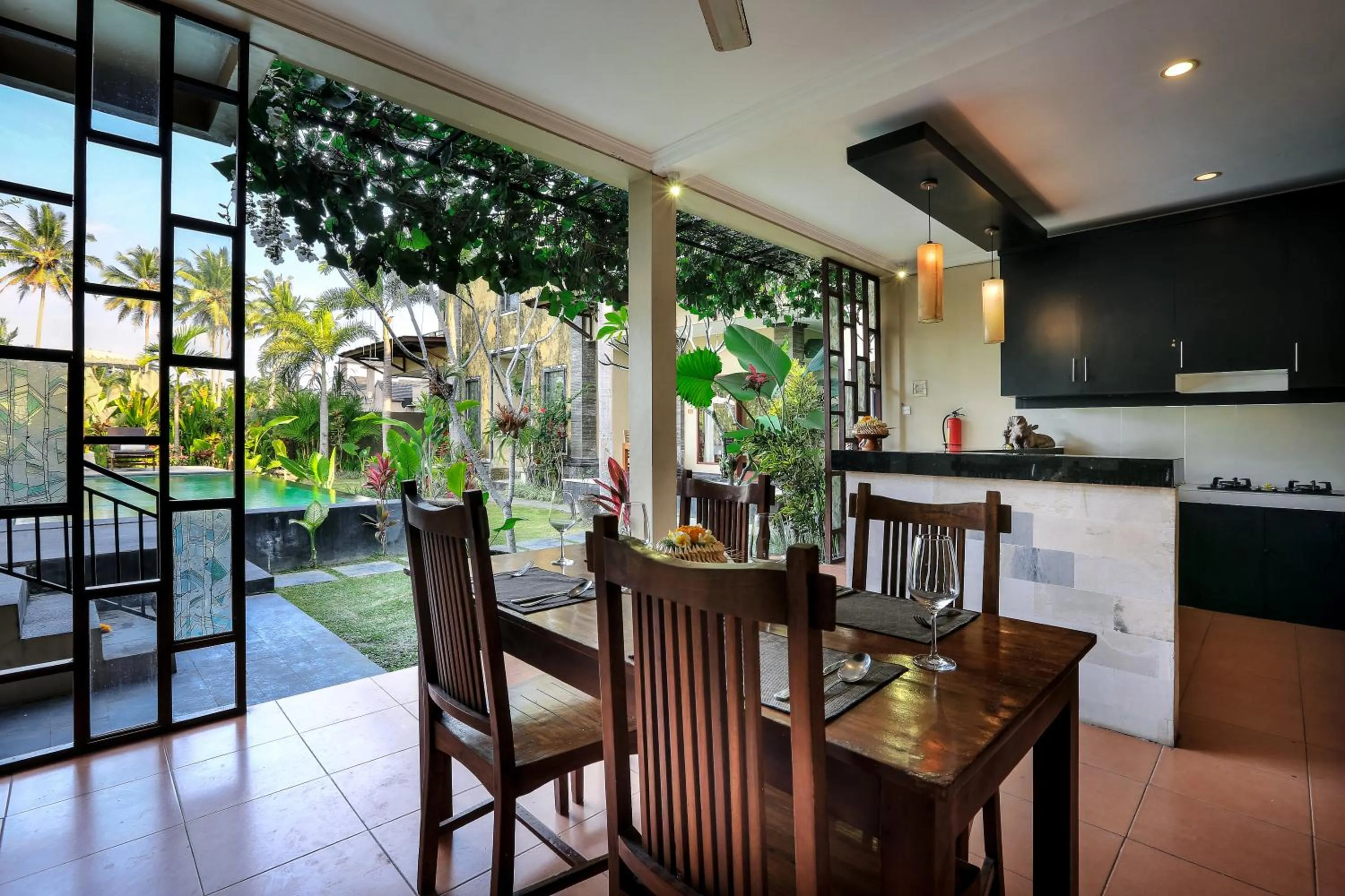 Lounge or bar in Nang Ade Villa by GenuineHost