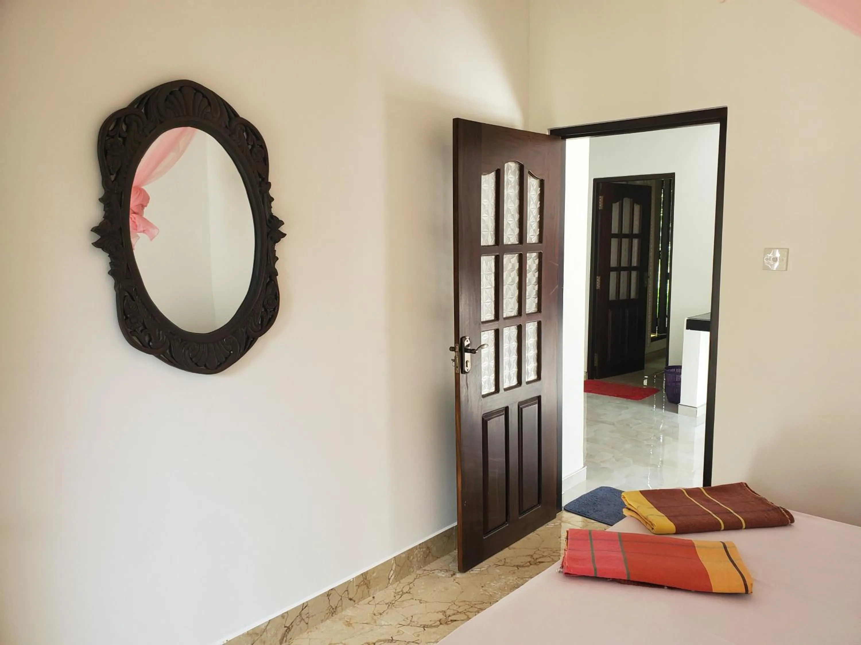 Photo of the whole room, Bed in Sigiriya River Side Villa