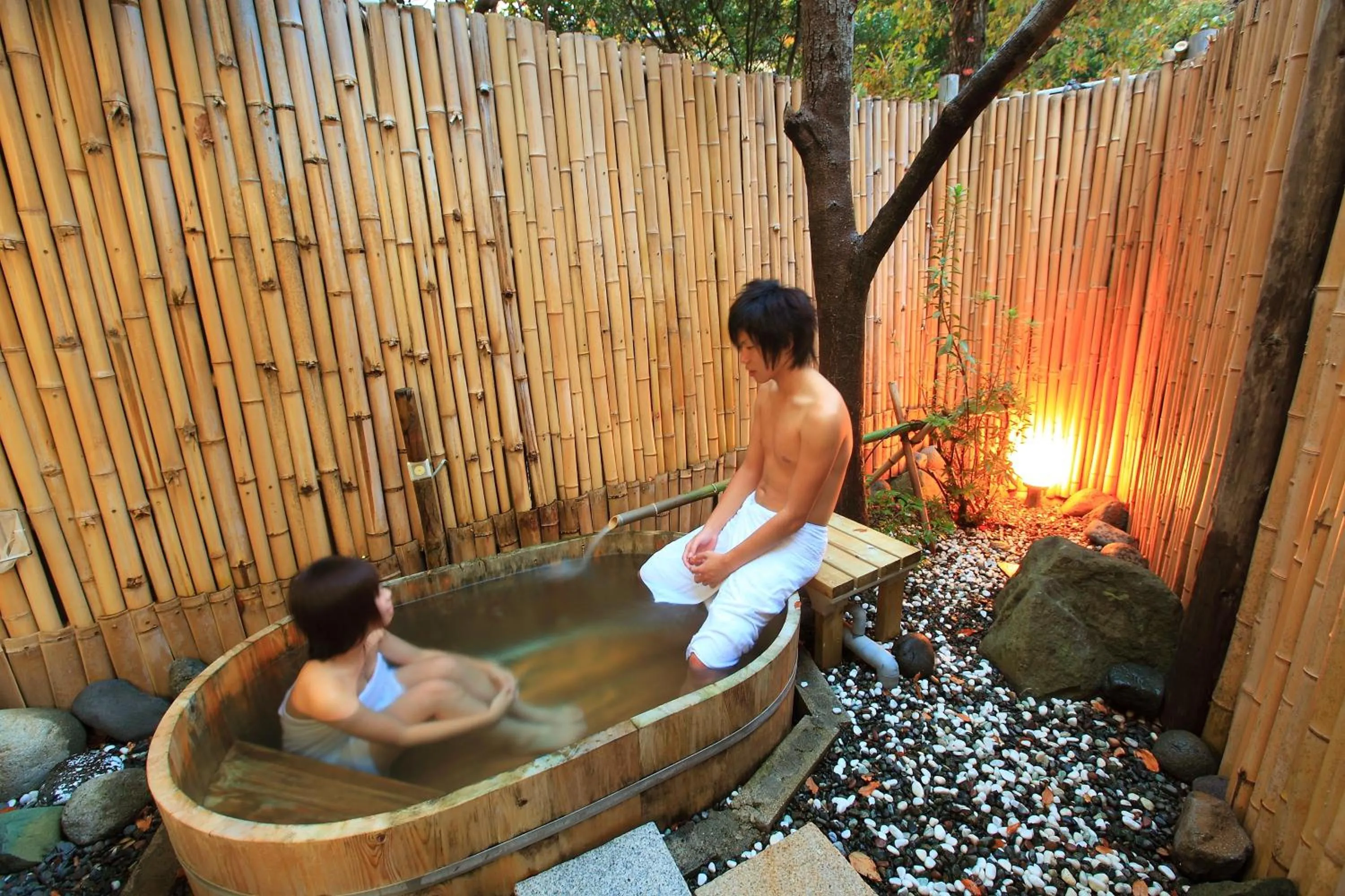 Hot Spring Bath in Kokoronodoka