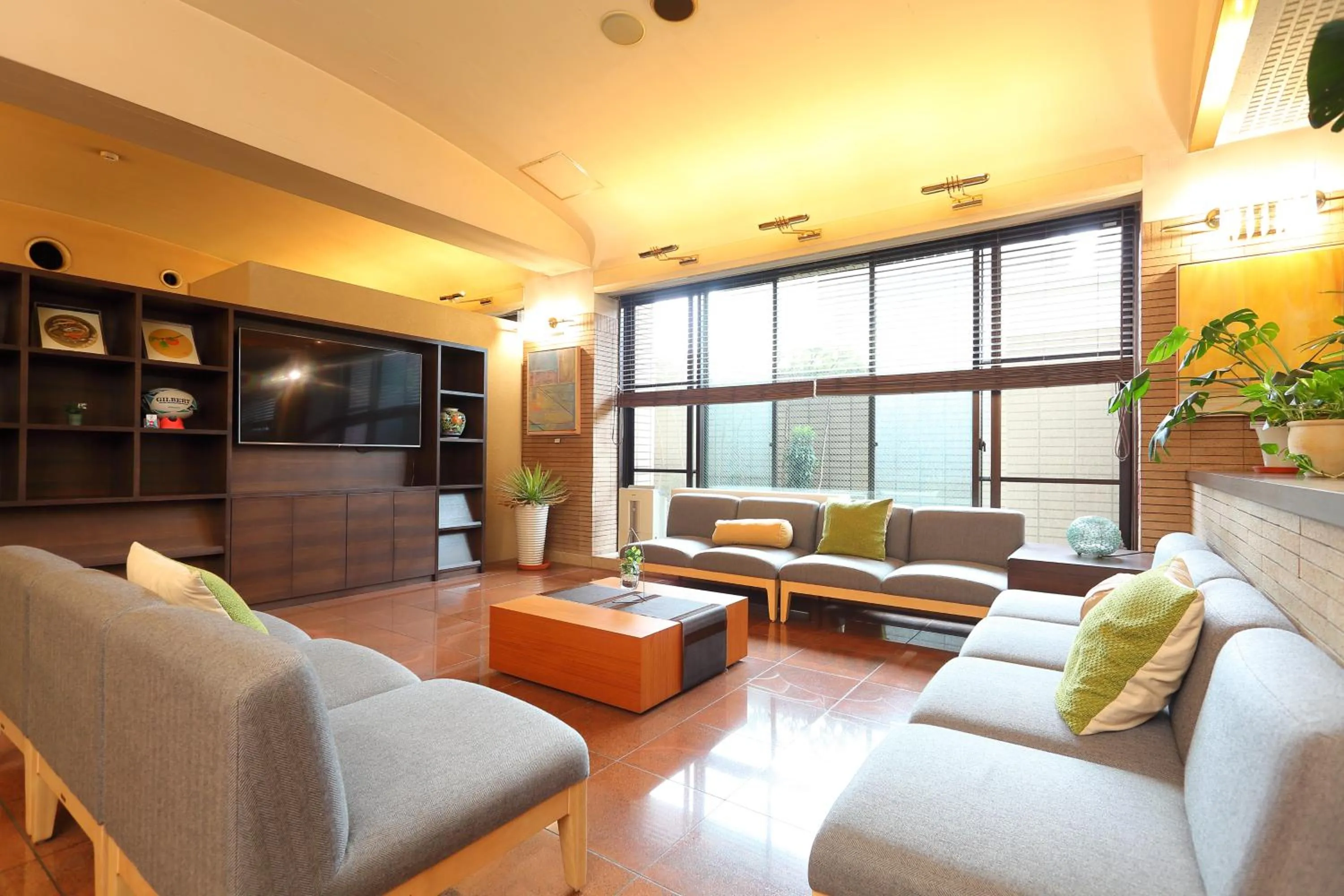 Lounge or bar in Plaza Hotel Toyota