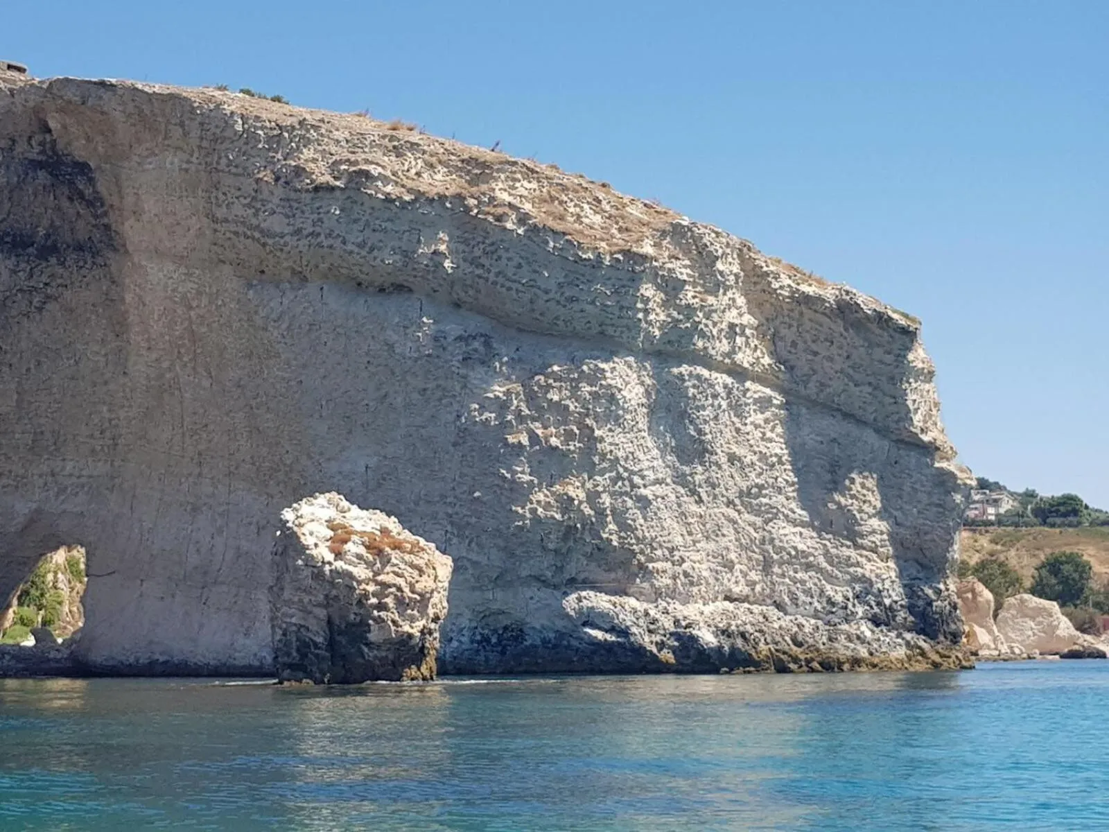 Nearby landmark in Cala Arenella