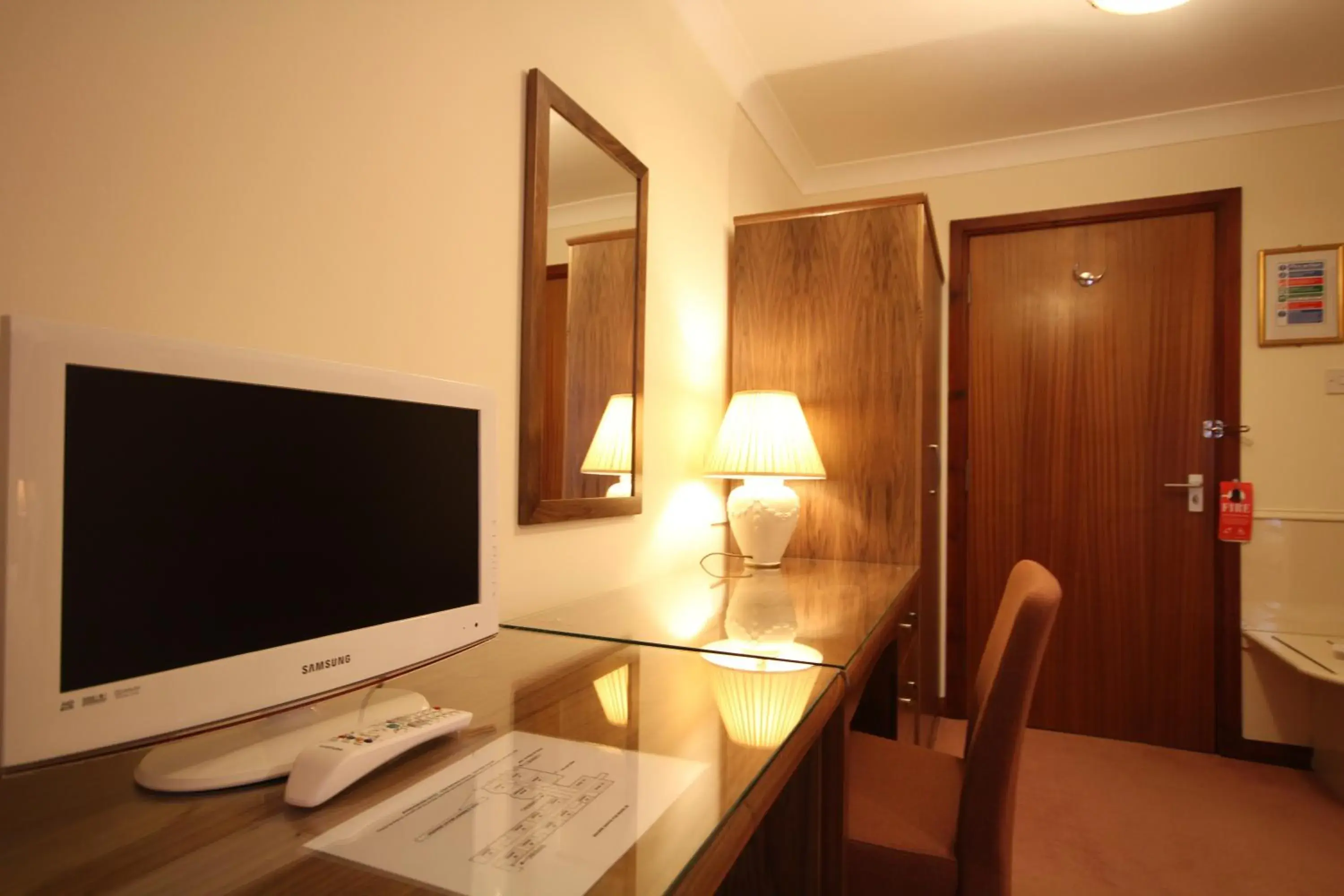 Superior Twin Room in Strathburn Hotel Inverurie by Compass Hospitality Superior Twin Room in Strathburn Hotel Inverurie by Compass Hospitality