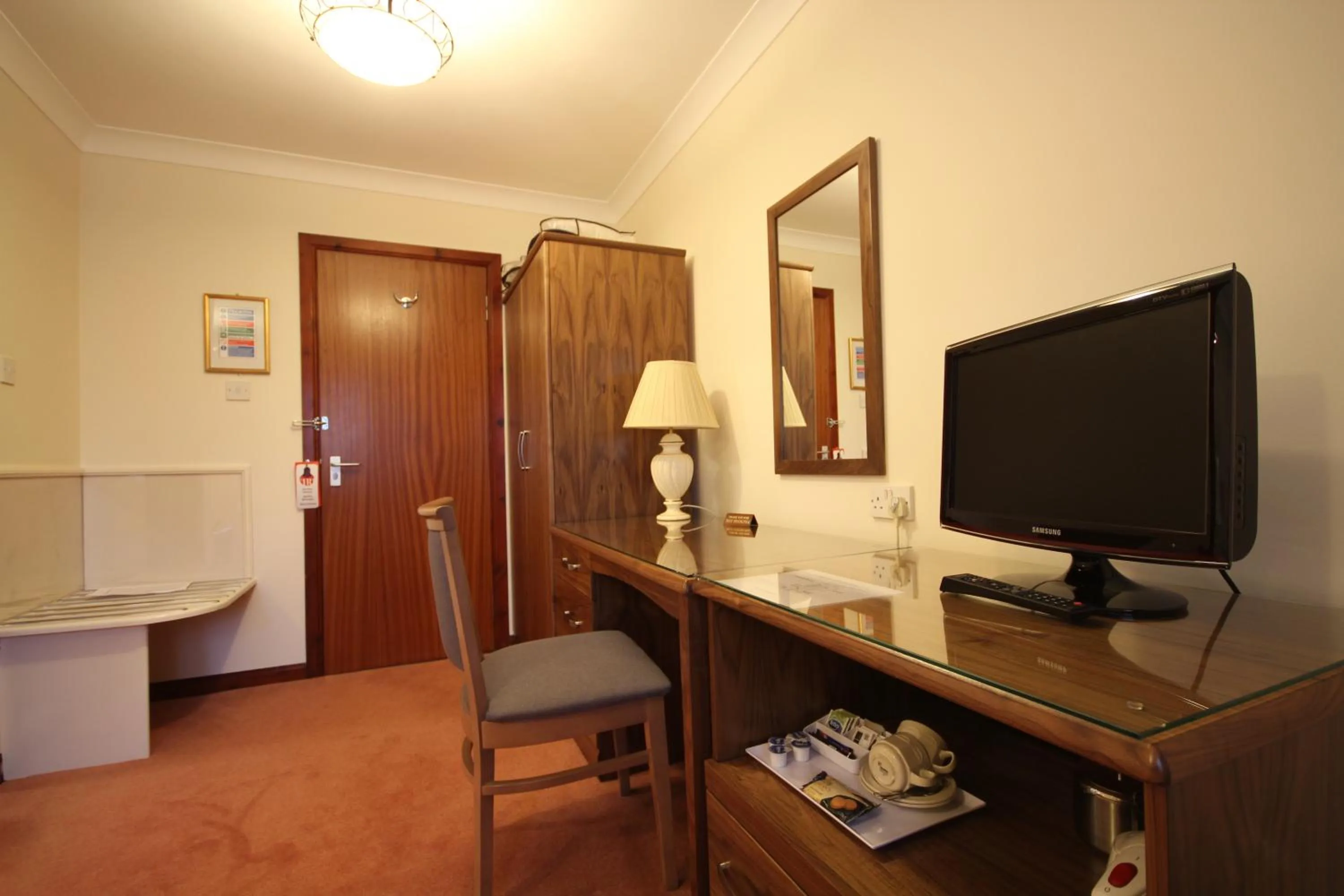 TV and multimedia in Strathburn Hotel Inverurie by Compass Hospitality