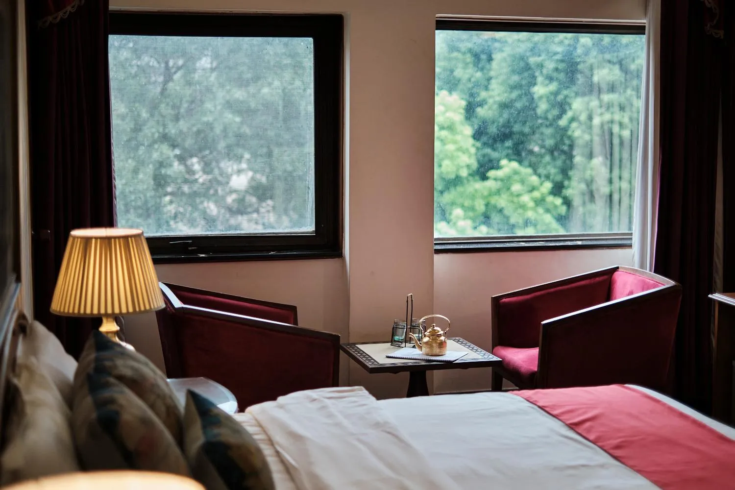 Bed in Hotel Kwality Regency