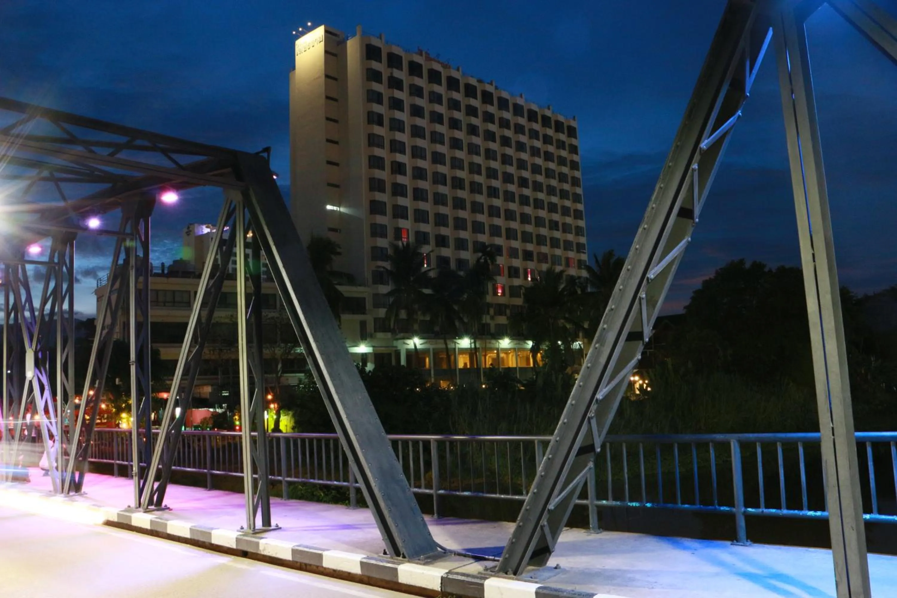 Property building in Diamond River Ping Petch-Ngam Hotel