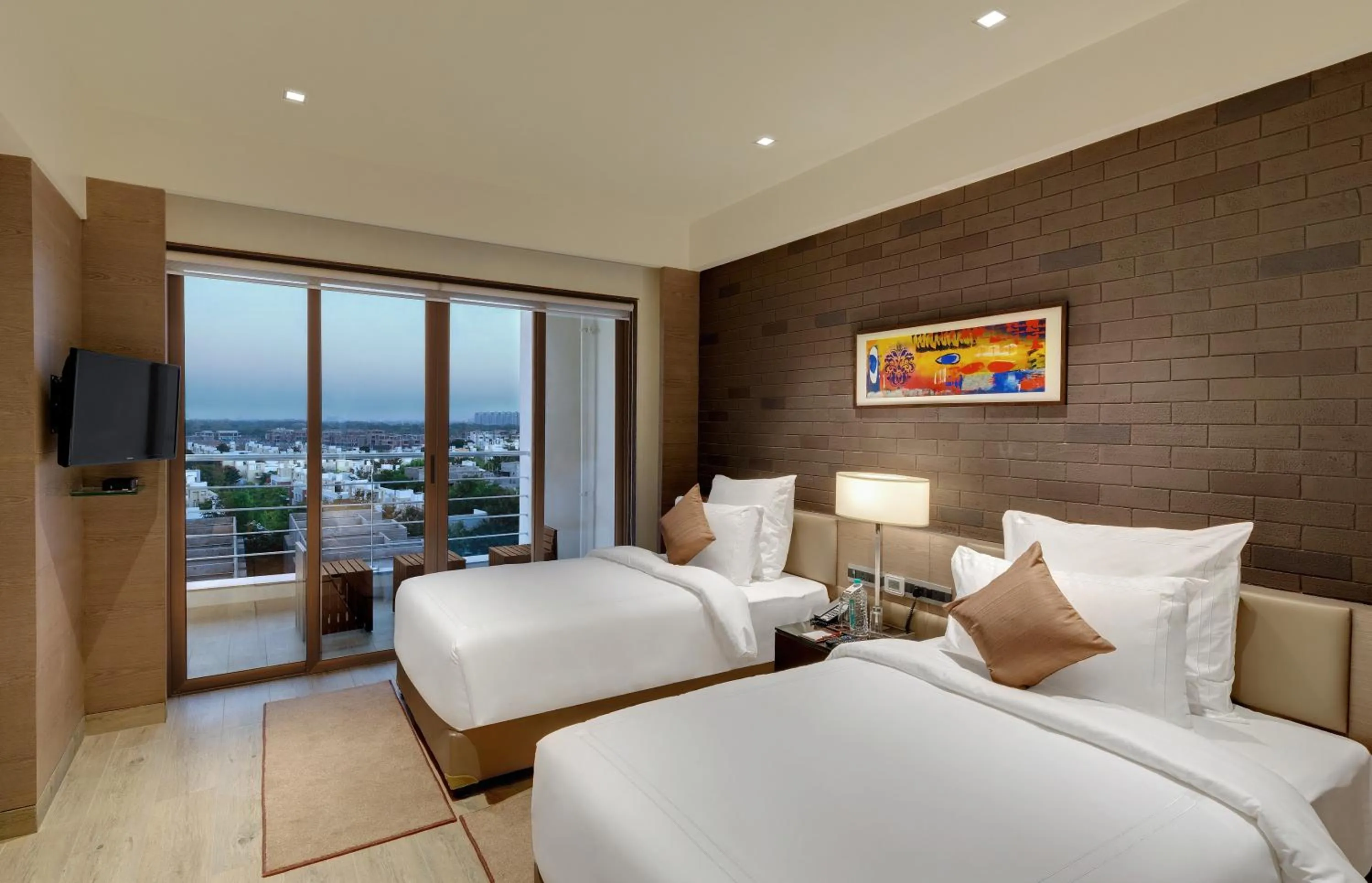 Bedroom, Bed in Wyndham Ahmedabad Shela