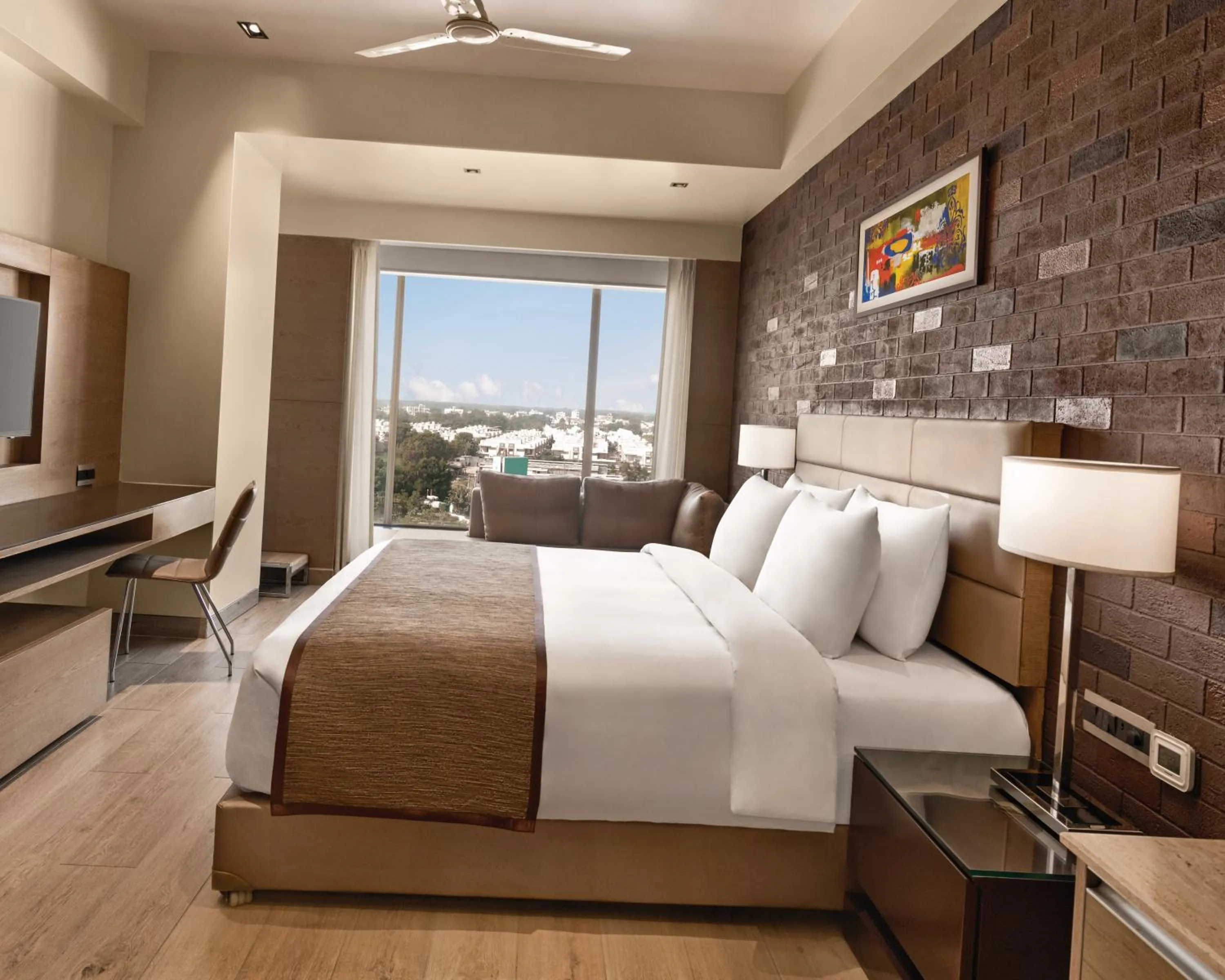 Bed in Wyndham Ahmedabad Shela