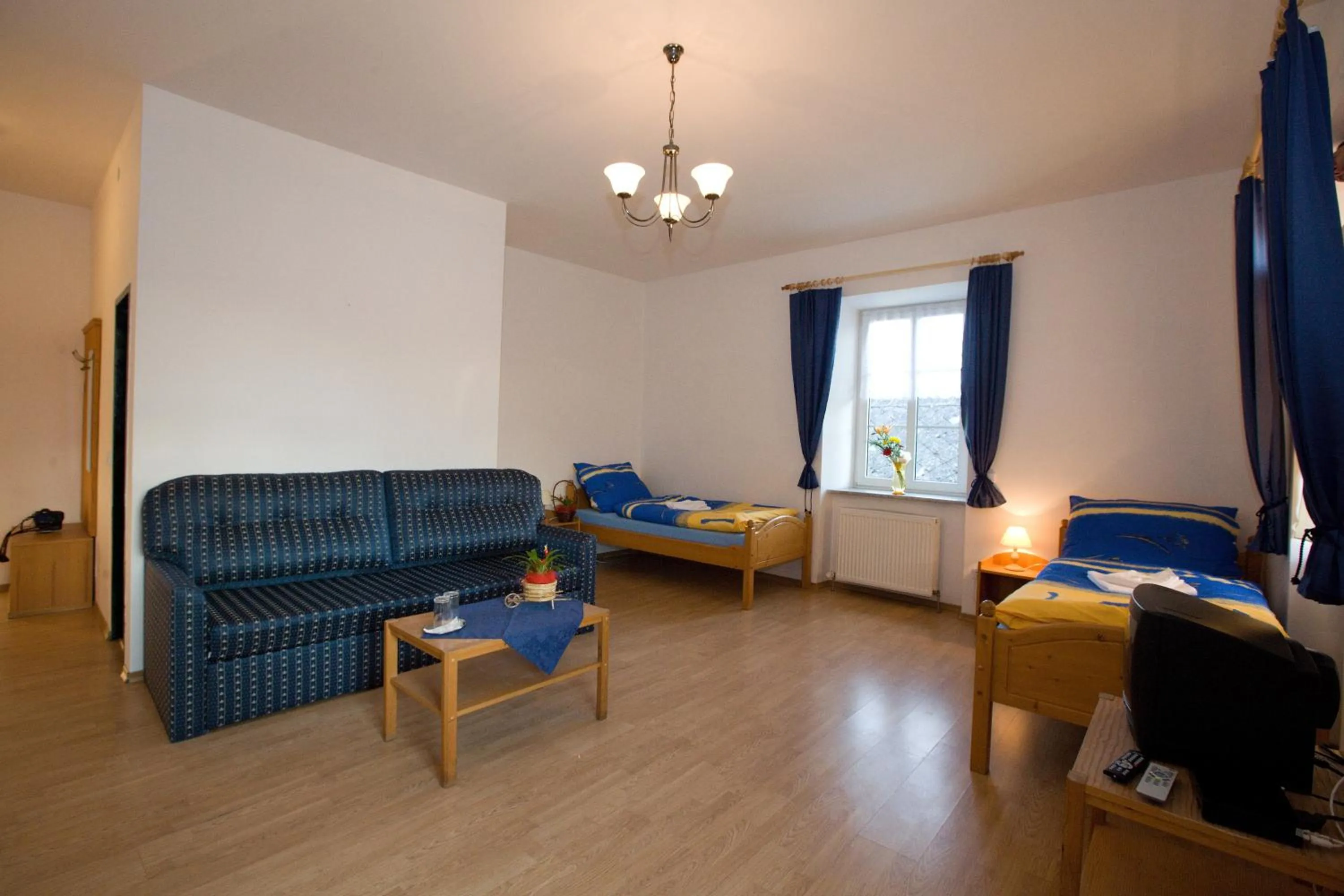 Photo of the whole room in Hotel Atawa