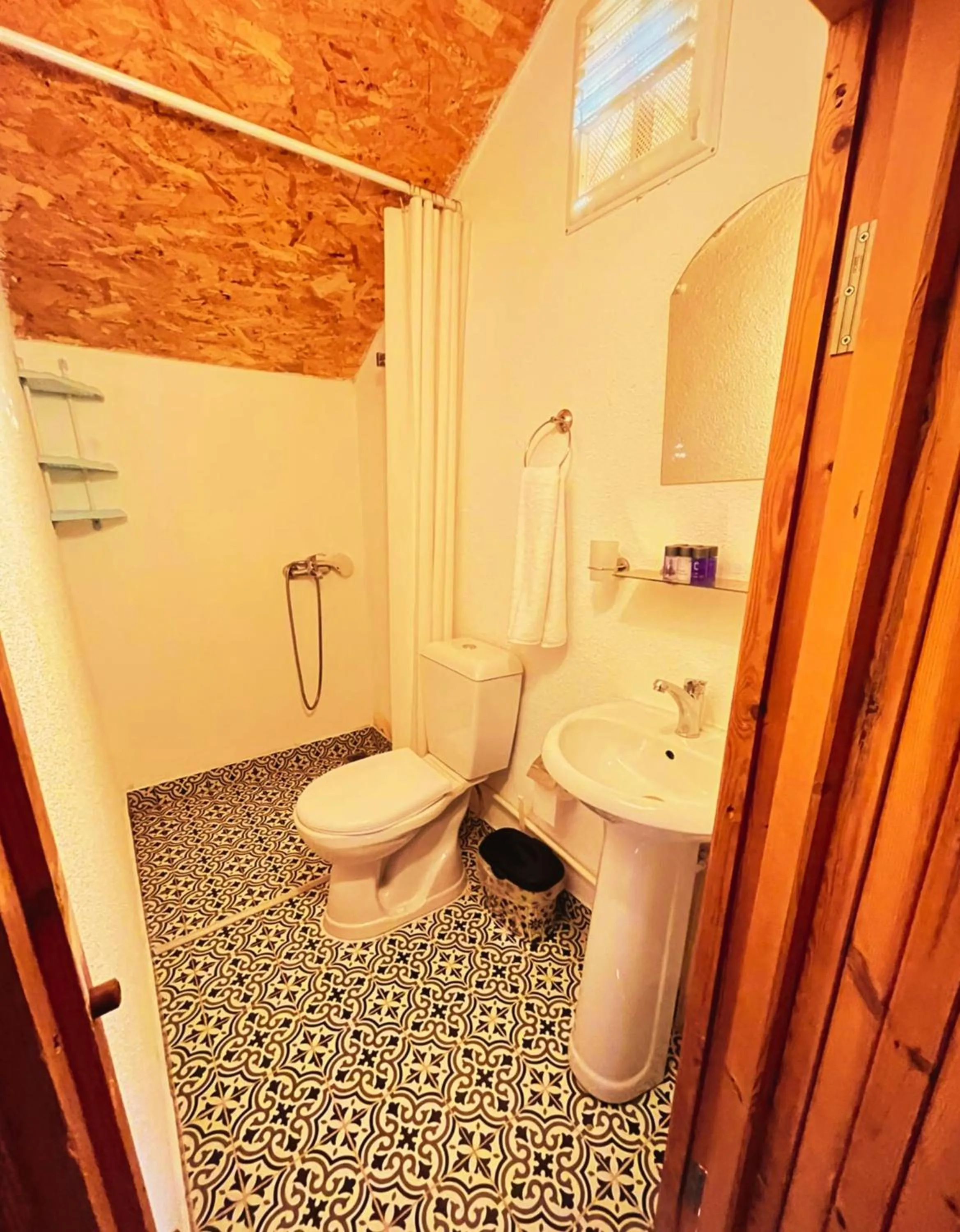 Shower in Kybele Nature Life