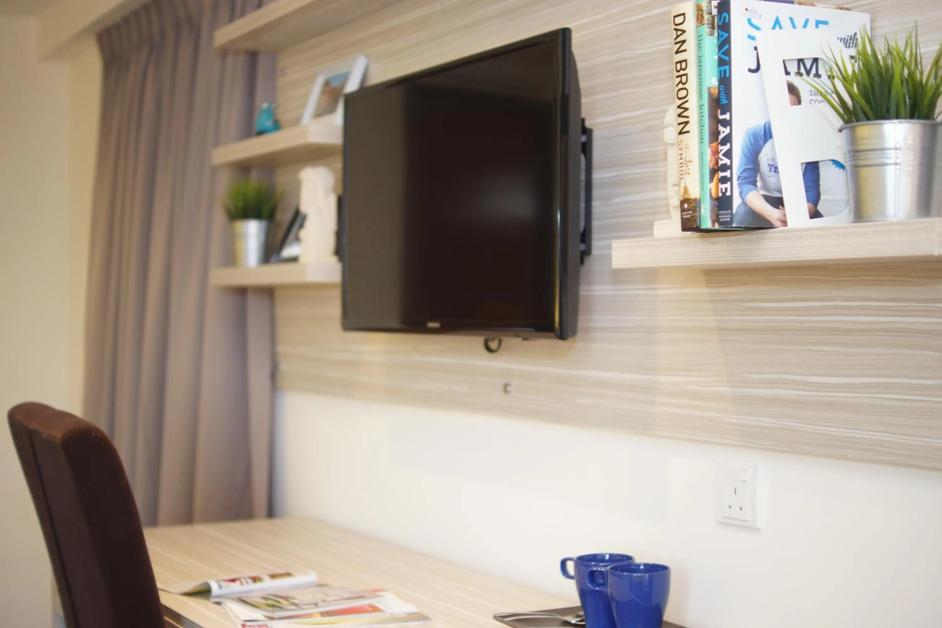 TV and multimedia in Good Luck Inn