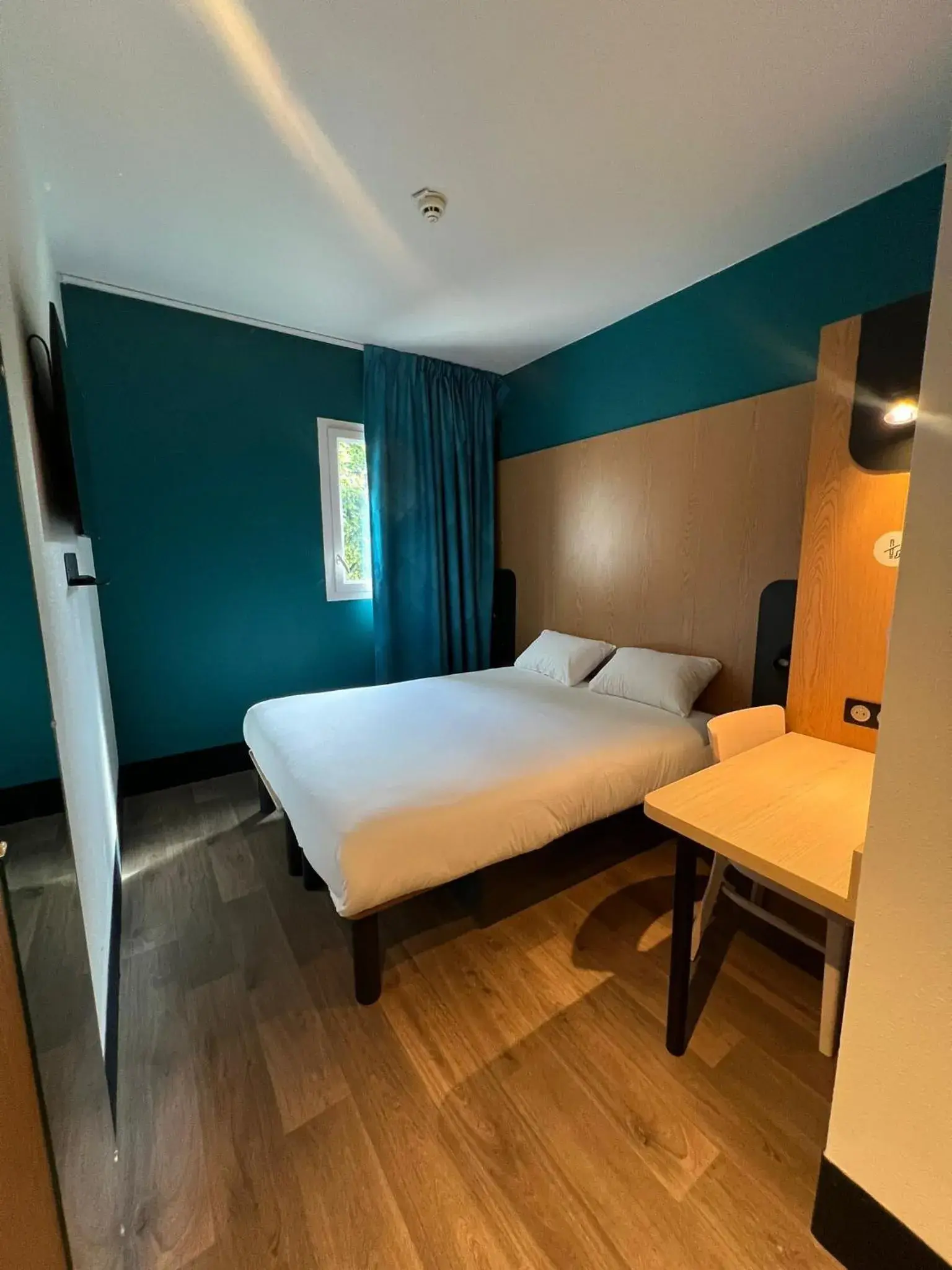 Double Room in B&B HOTEL Paris Romainville Noisy-le-Sec Double Room in B&B HOTEL Paris Romainville Noisy-le-Sec