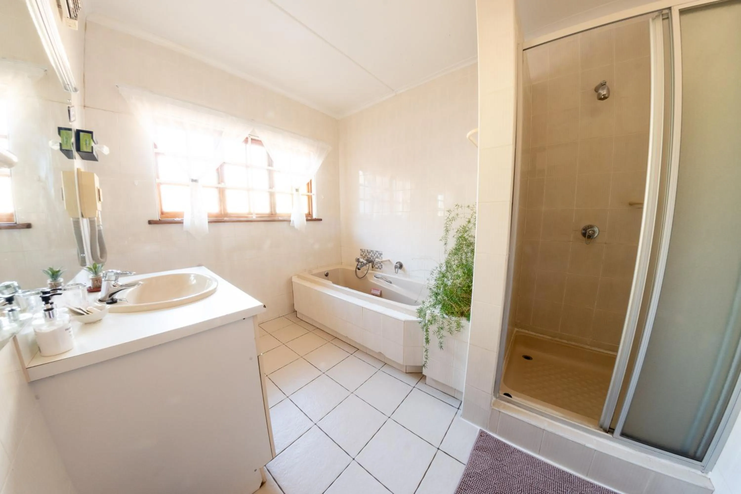Bathroom in Maclear Manor