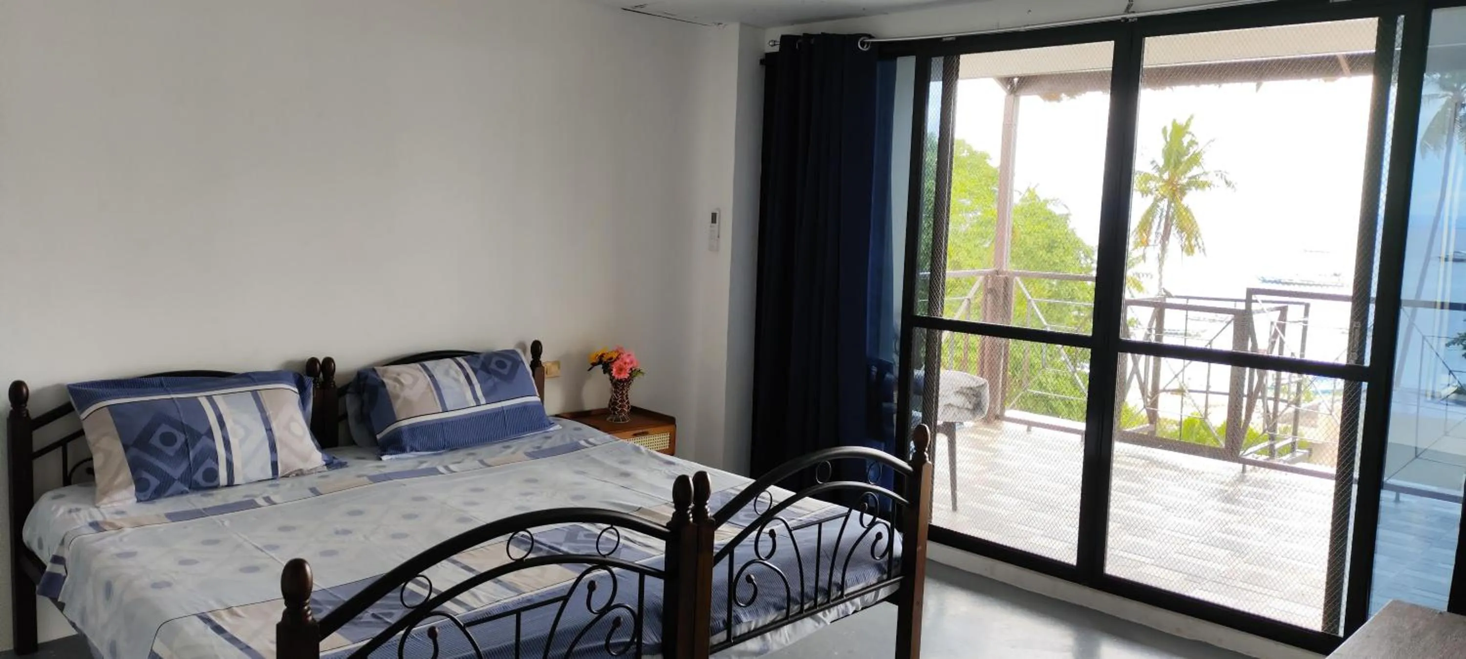 Bed in Stanley House Seaview Apartments