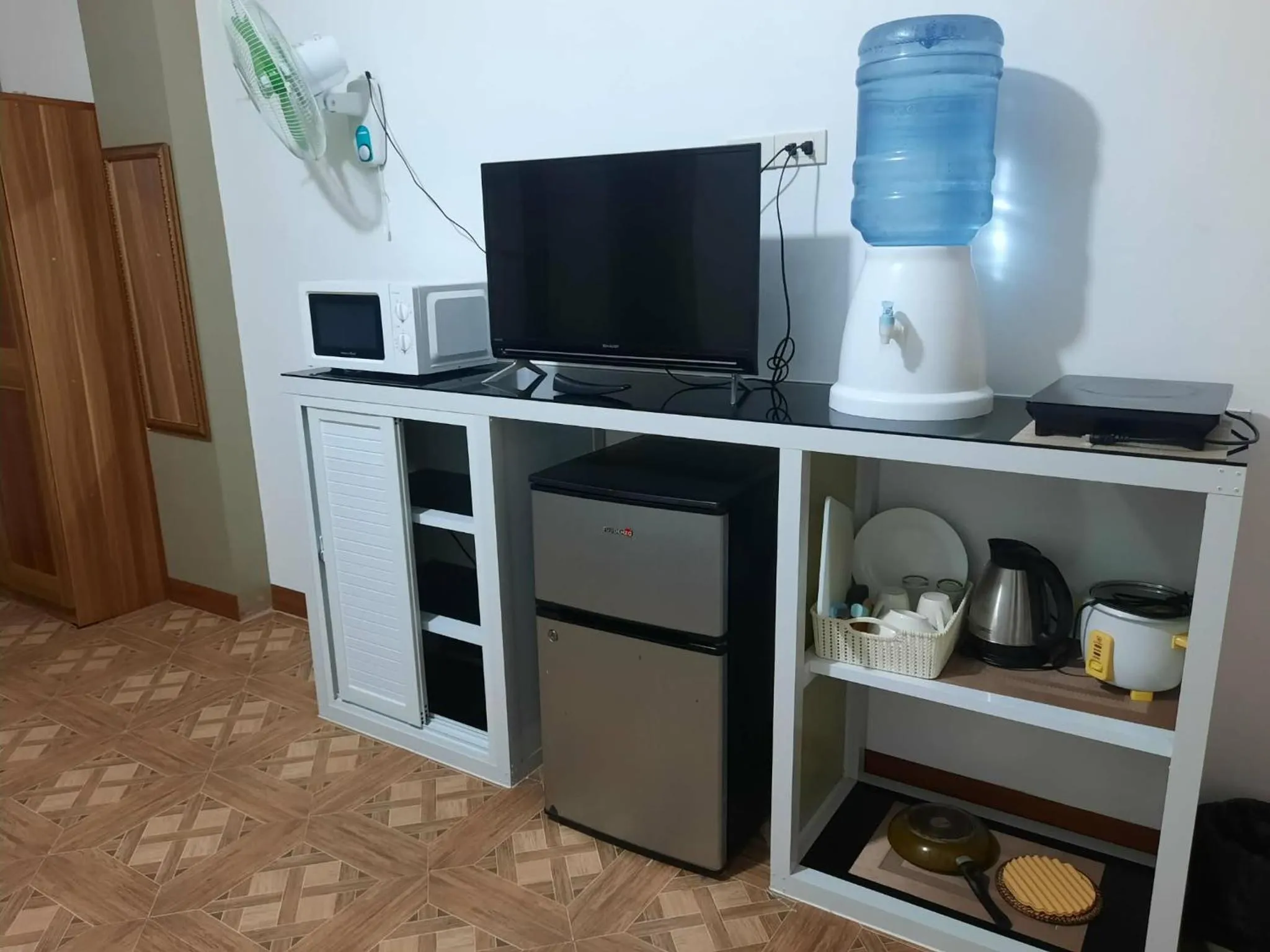 Stanley House Seaview Apartments