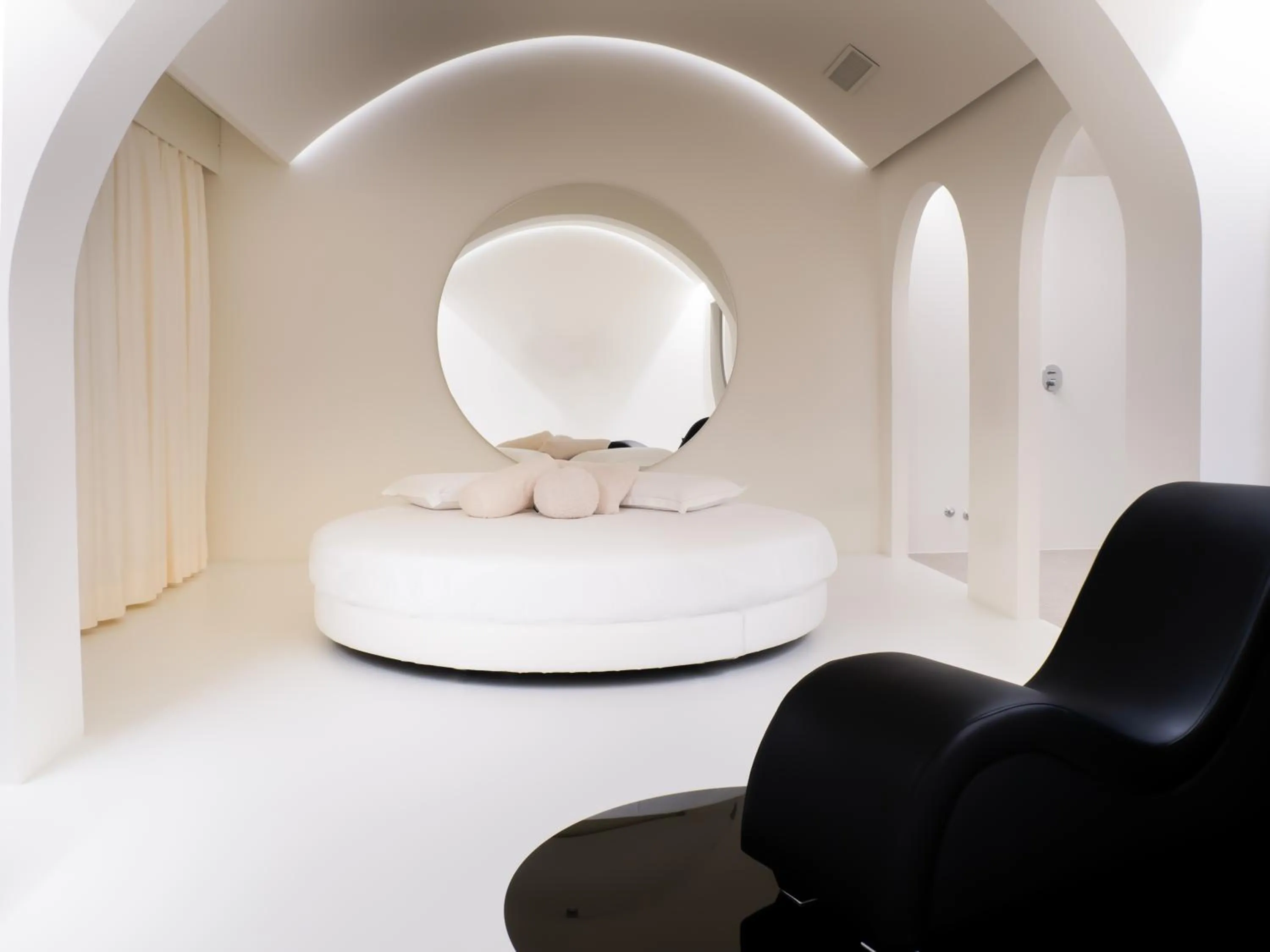 Bed in Dealuna Motel