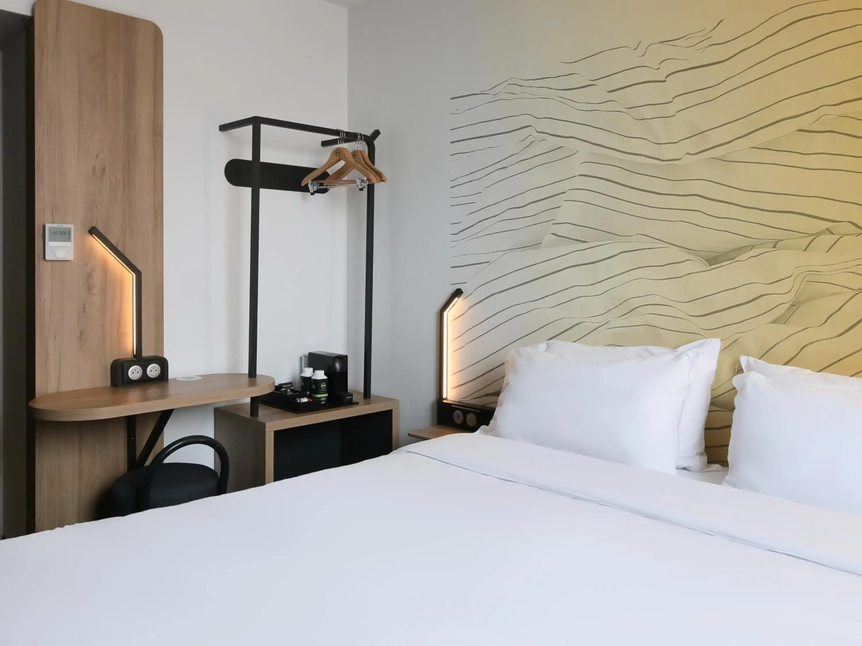 Superior Double Room in B&B HOTEL Marseille Prado Vélodrome Superior Double Room in B&B HOTEL Marseille Prado Vélodrome