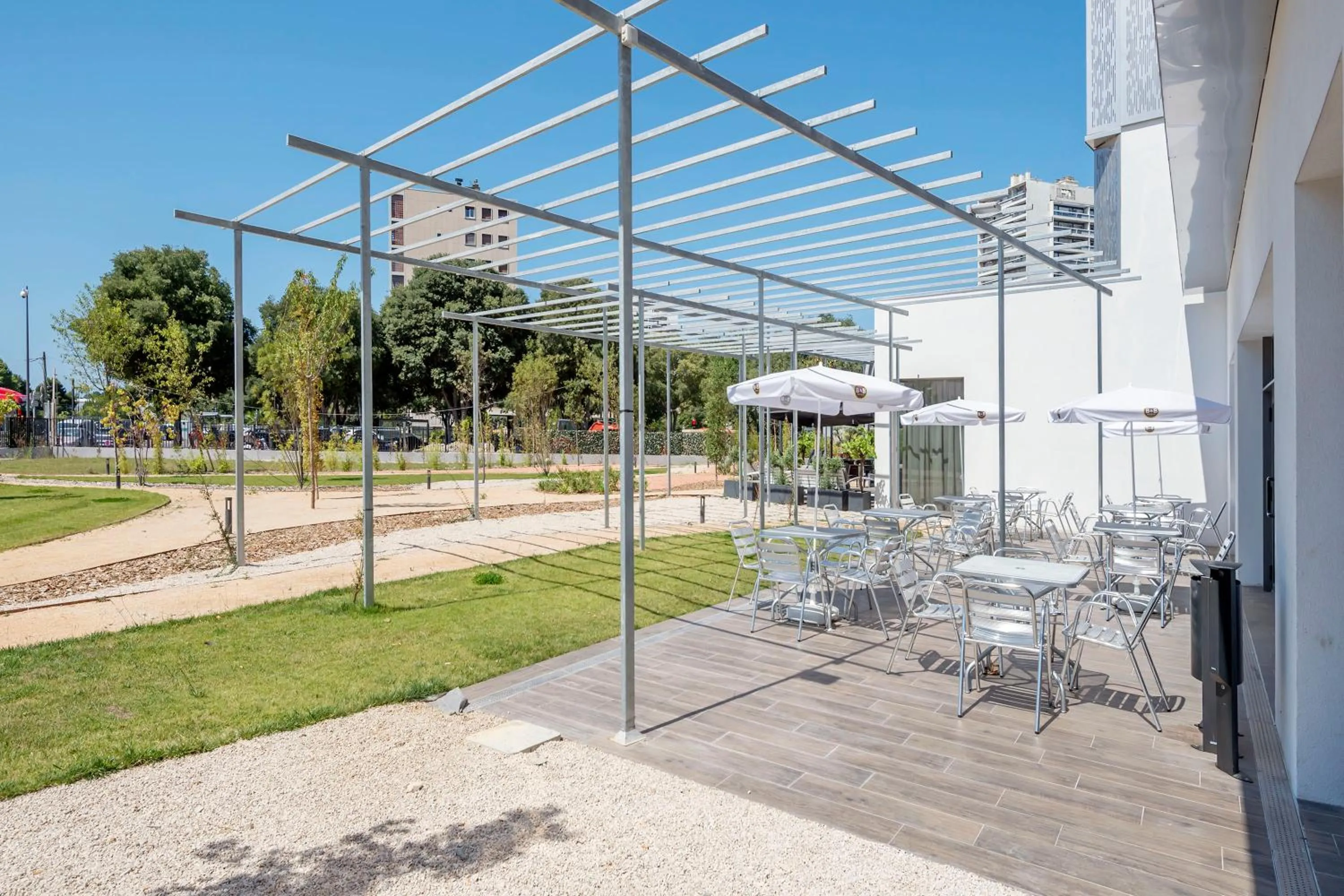 Patio in B&B HOTEL Marseille Prado Vélodrome