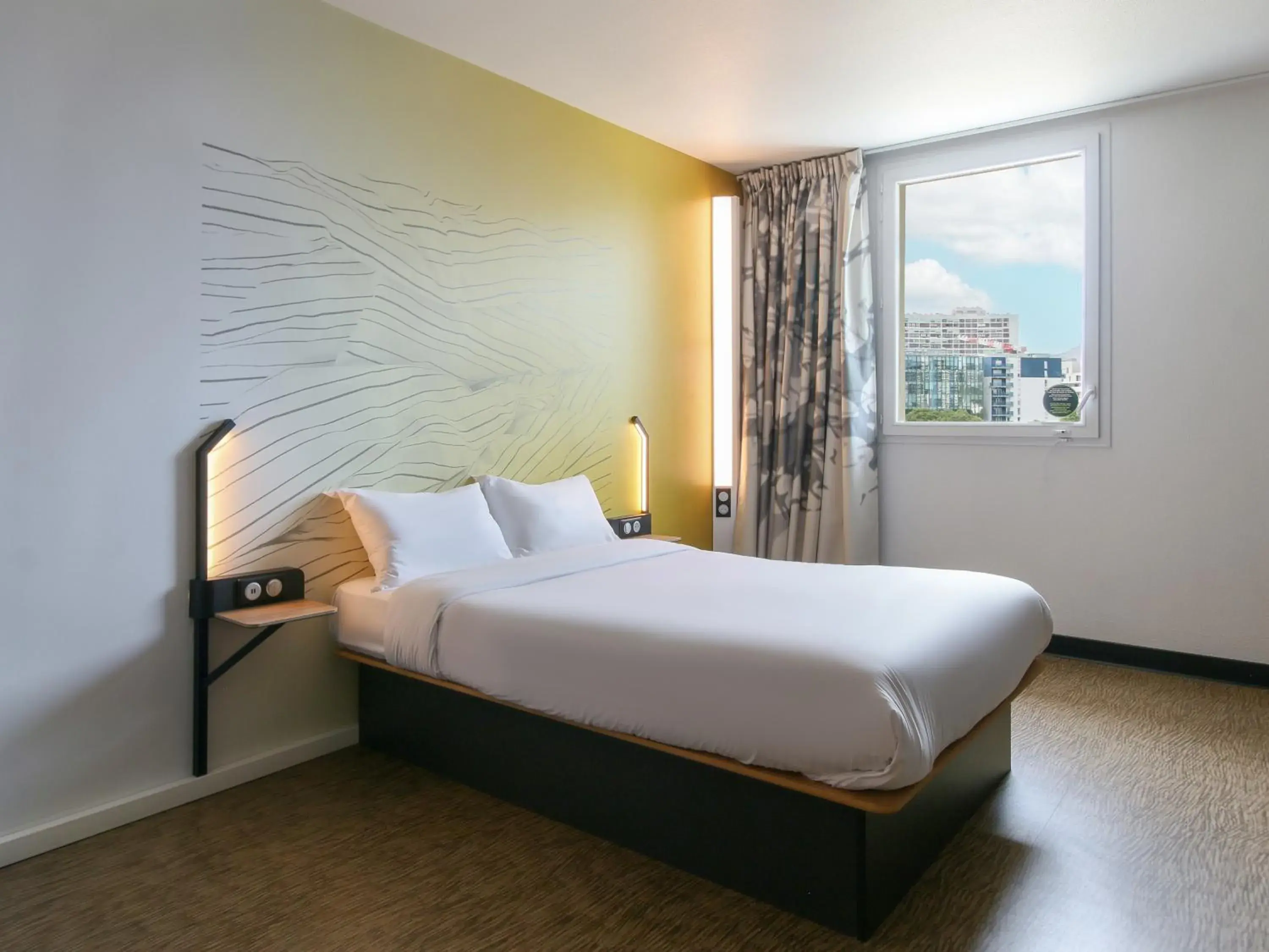 Double Room - Disability Access in B&B HOTEL Marseille Prado Vélodrome Double Room - Disability Access in B&B HOTEL Marseille Prado Vélodrome