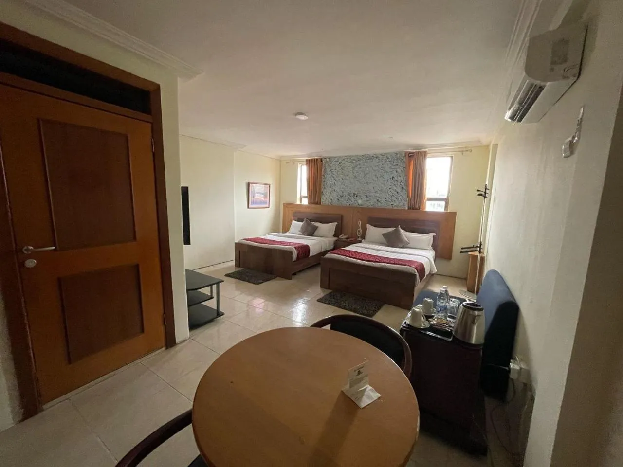 Bedroom, Bed in Sam's Cottage Hotel