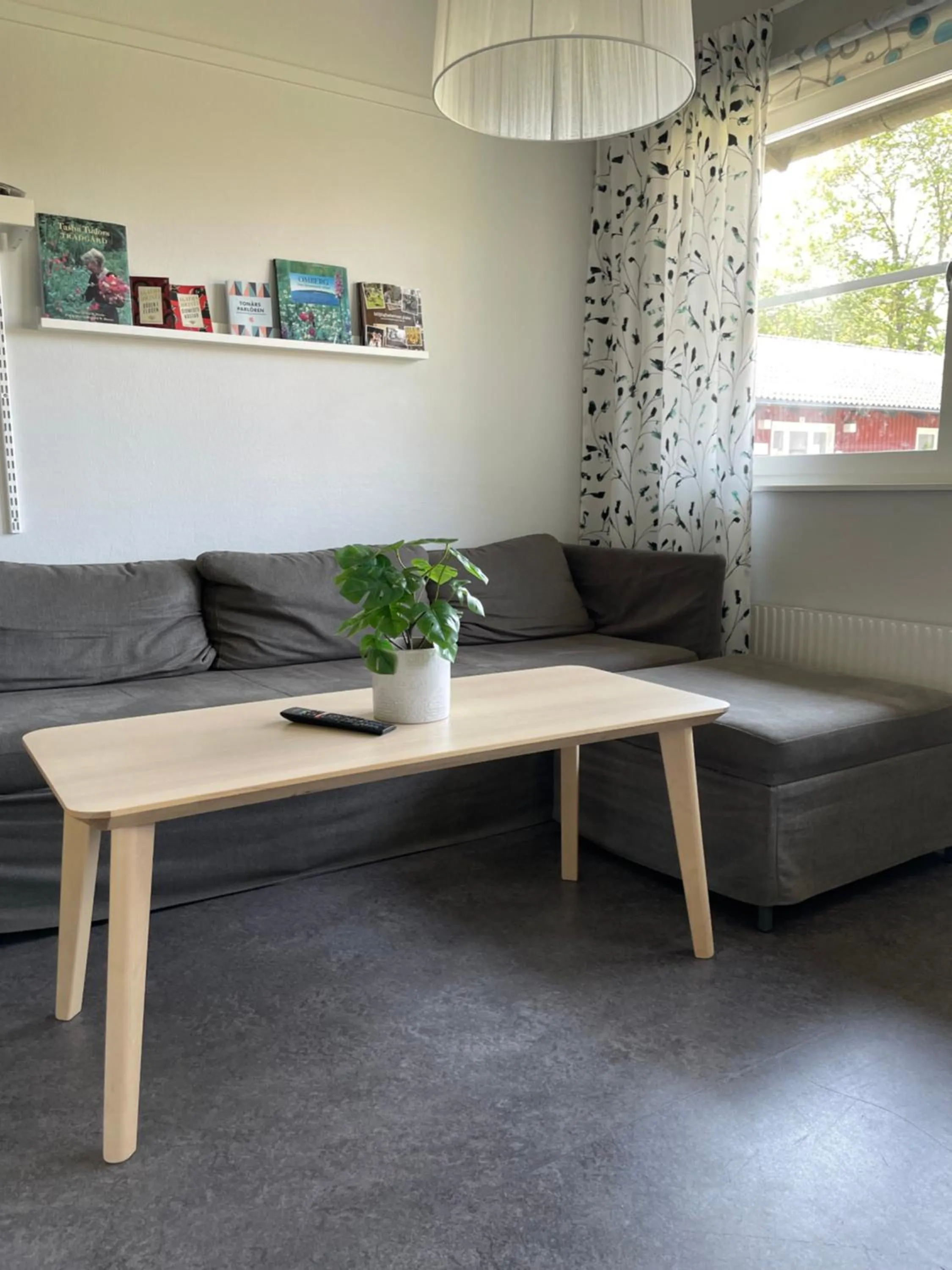 Property building in Valla Folkhögskola