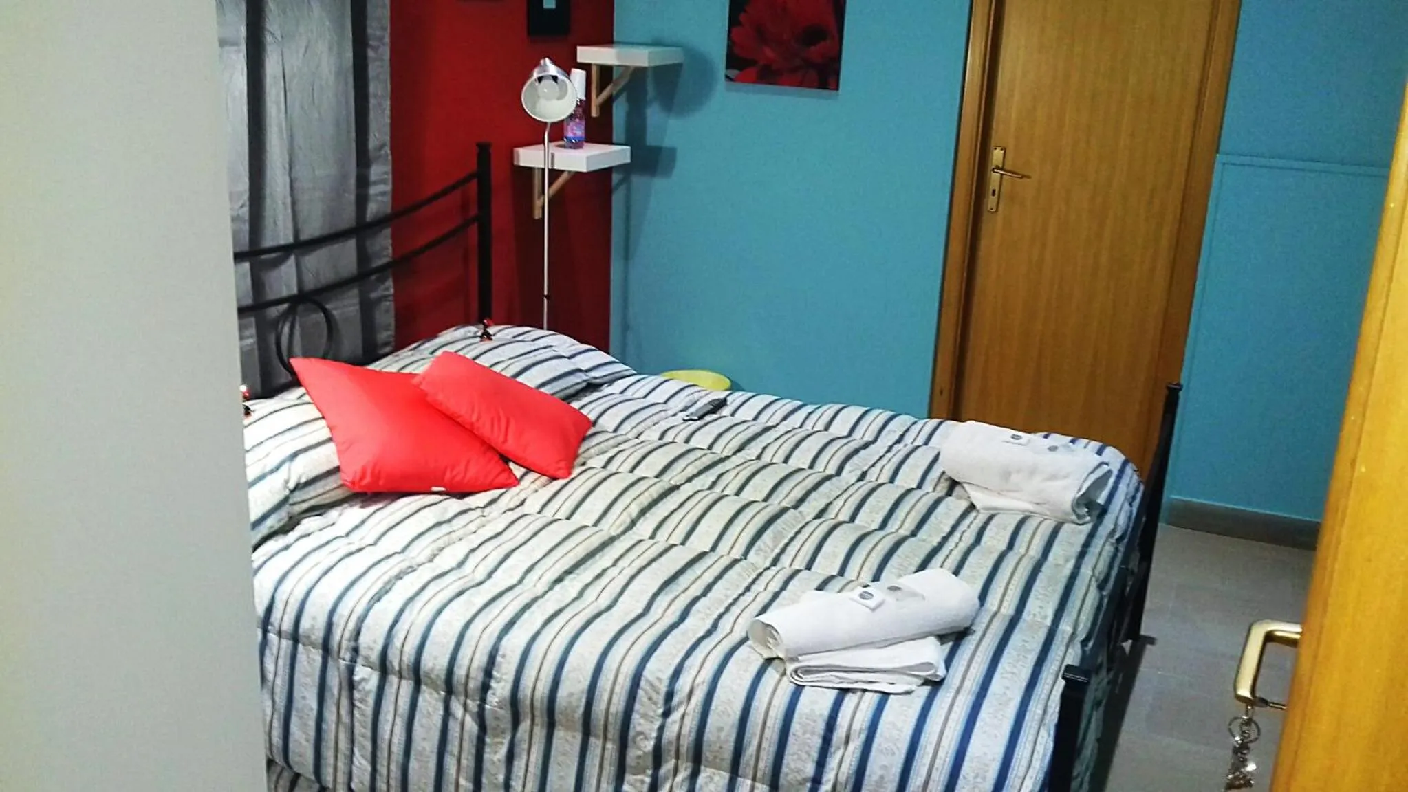 Bedroom, Bed in Bed Relax Etnaview