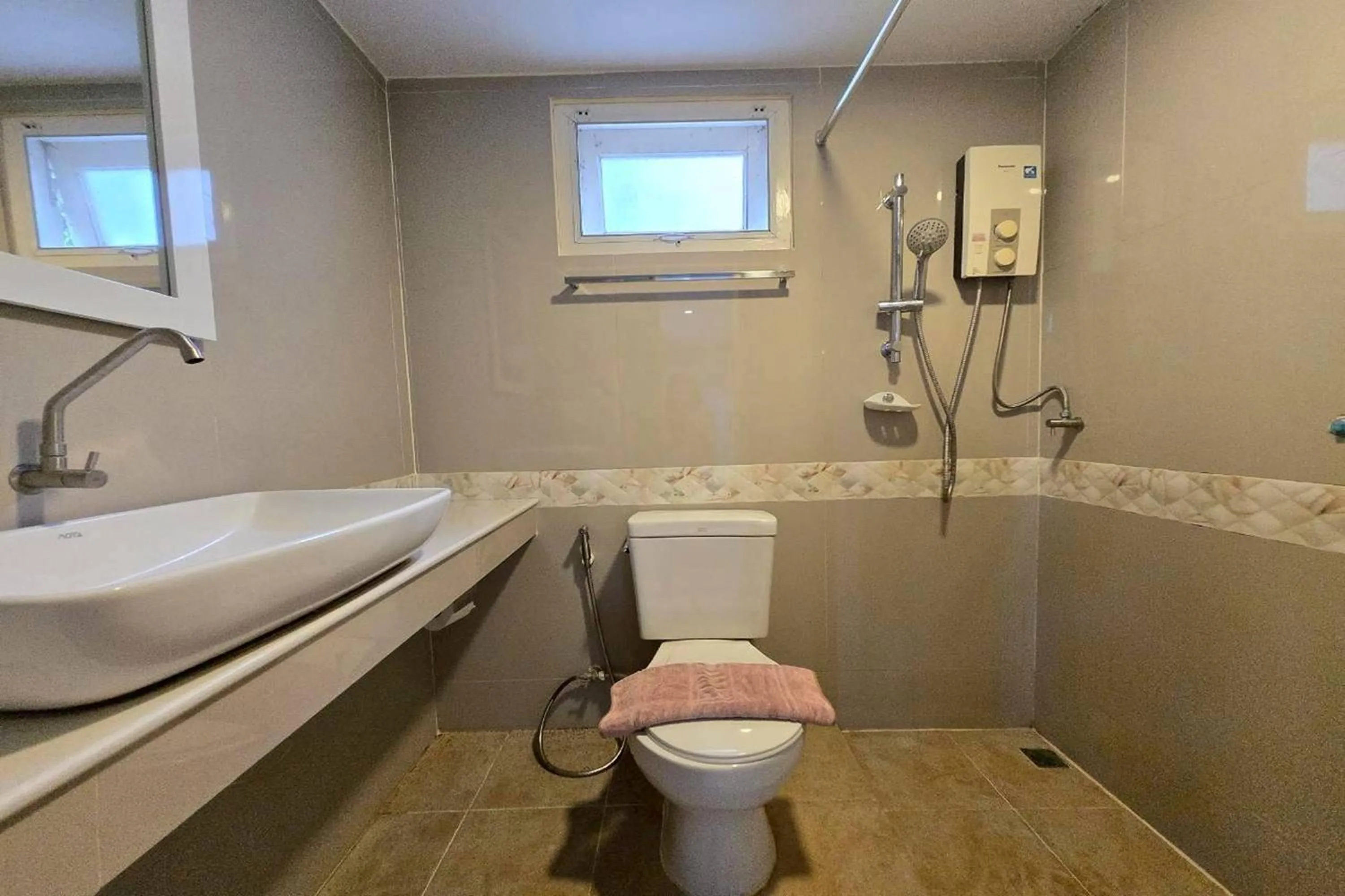 Bathroom in Doi Tung View Resort