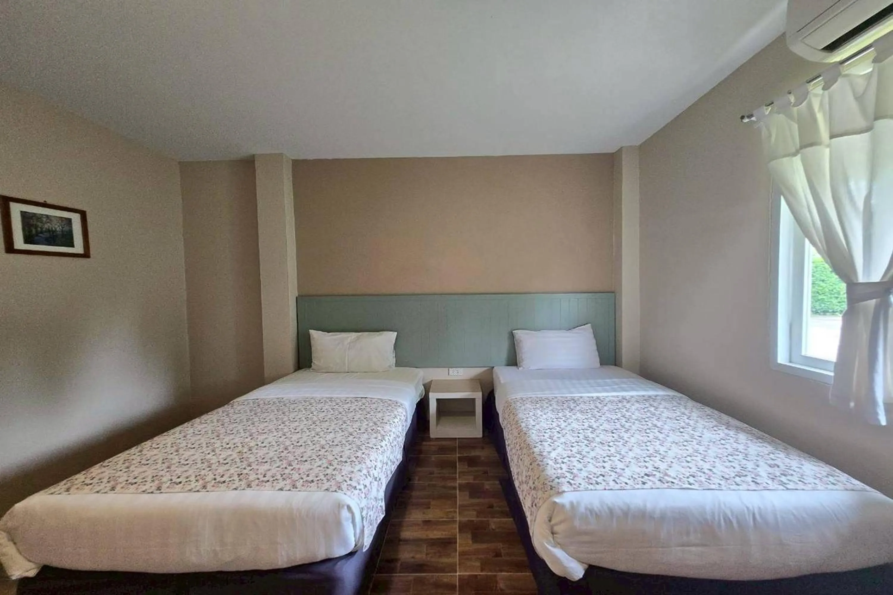 Bed in Doi Tung View Resort