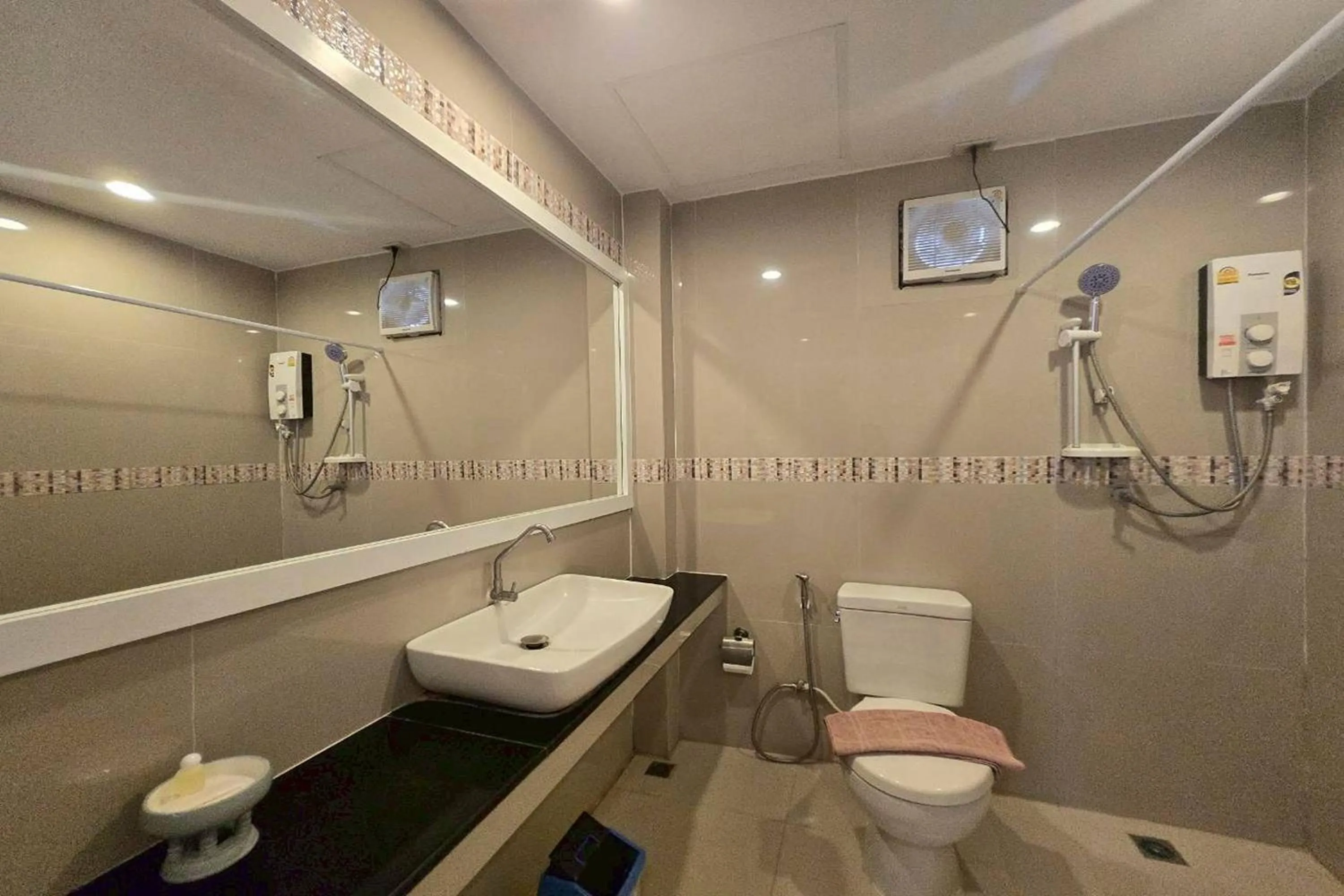 Bathroom in Doi Tung View Resort