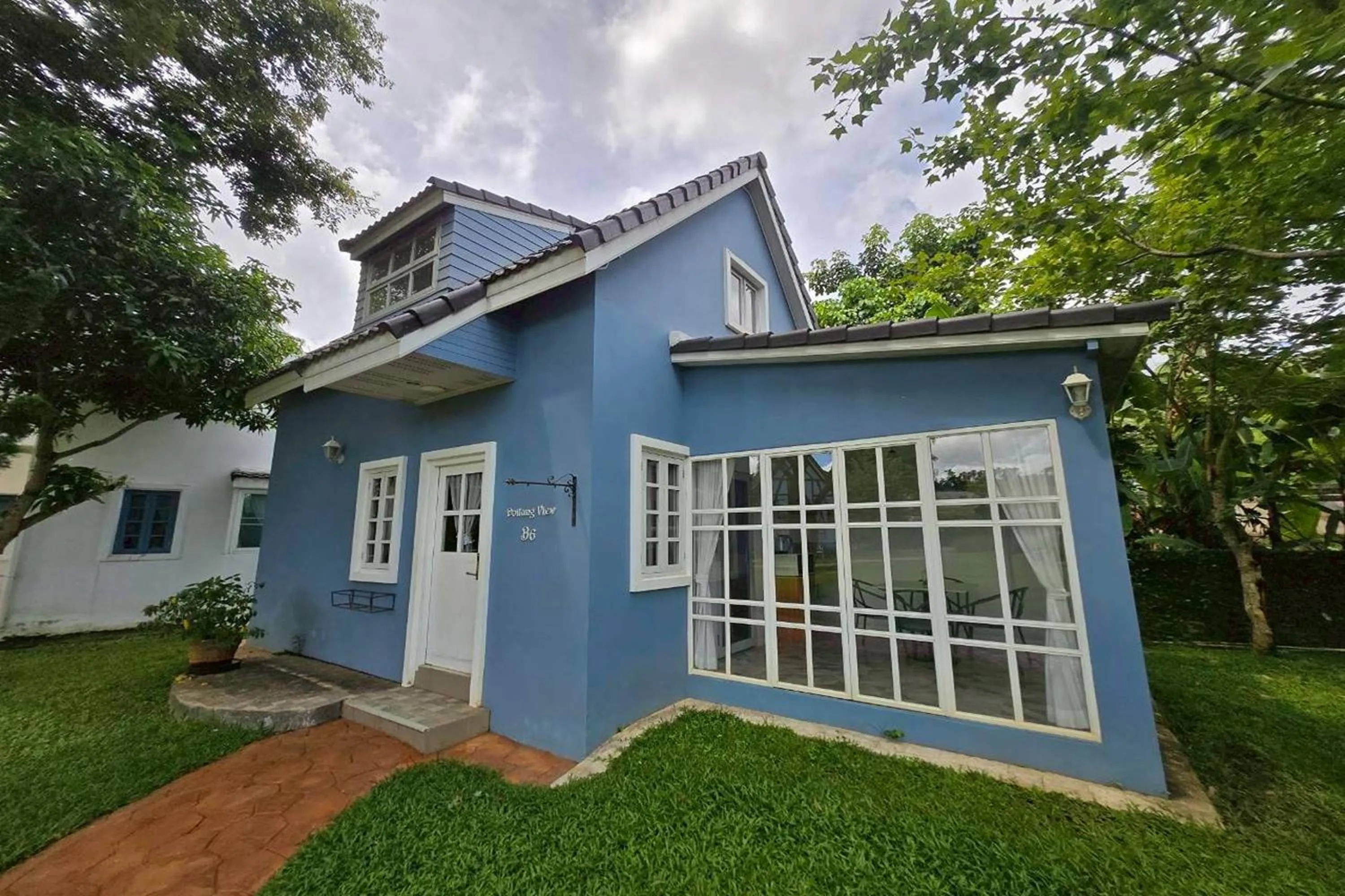 Property building in Doi Tung View Resort